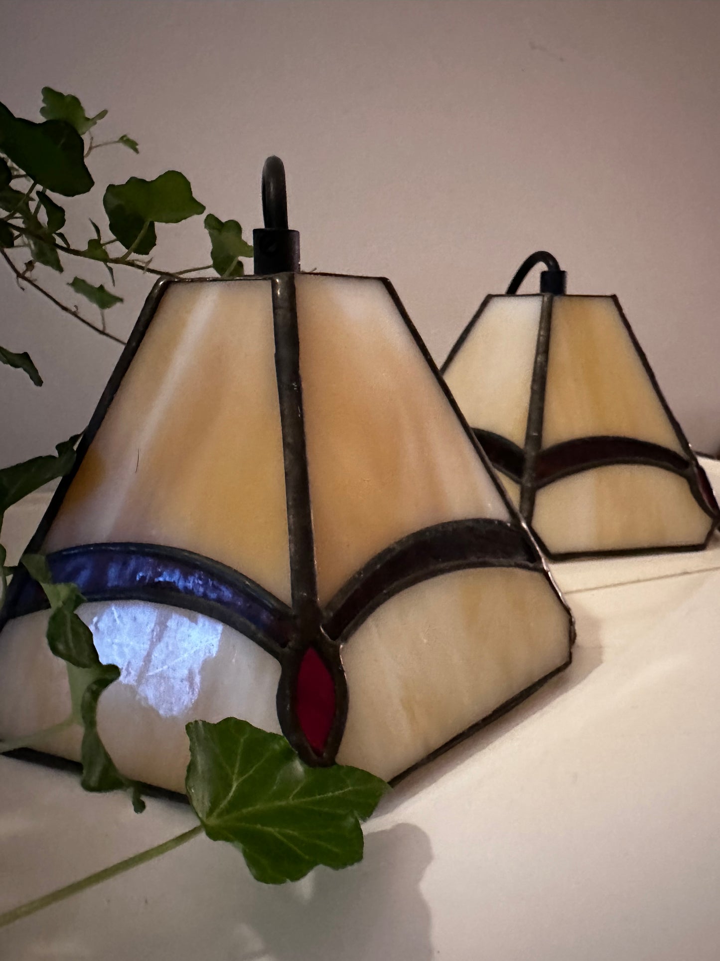 Hanglampen Tiffany style Prijs per stuk