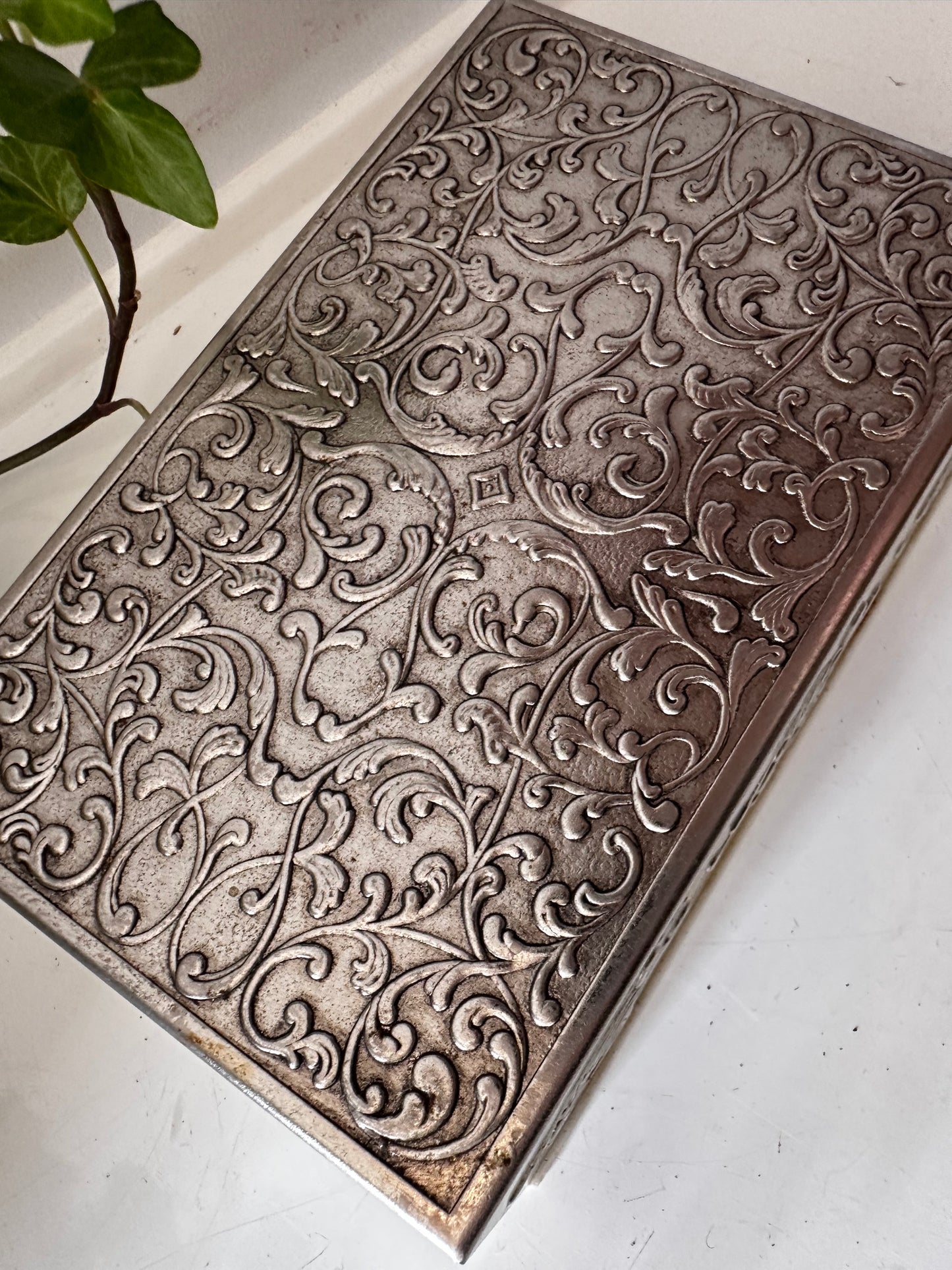 Vintage zilverkleurig bewaardoosje