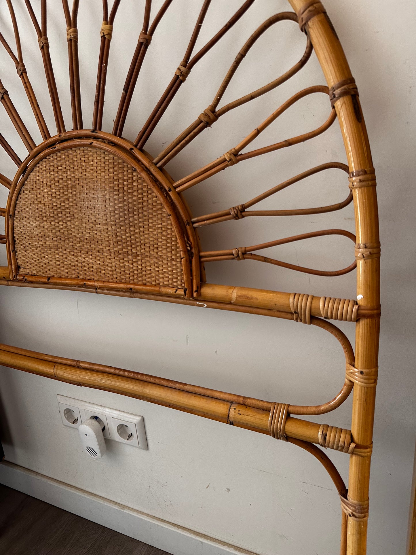 Rotan vintage hoofdbord jaren 70