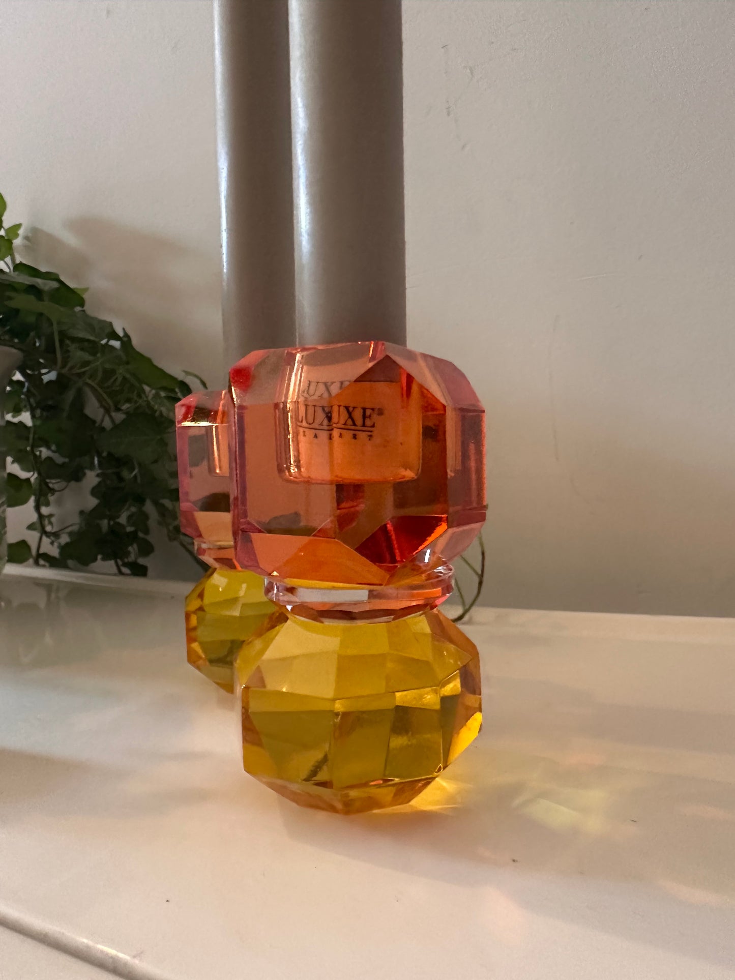 Glazen geel oranje kubus kandelaar jaren 80