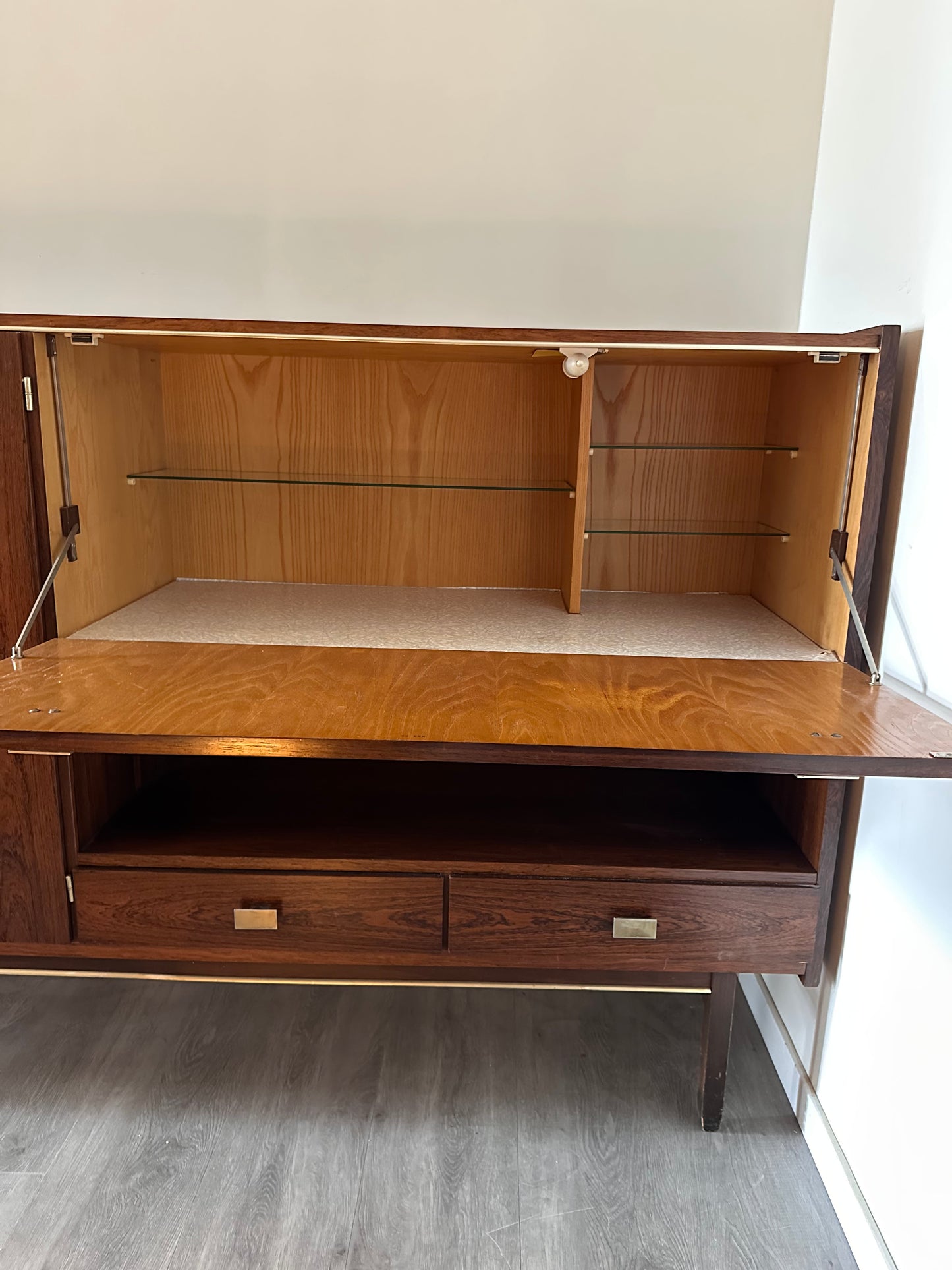 Mid Century Low Board kast