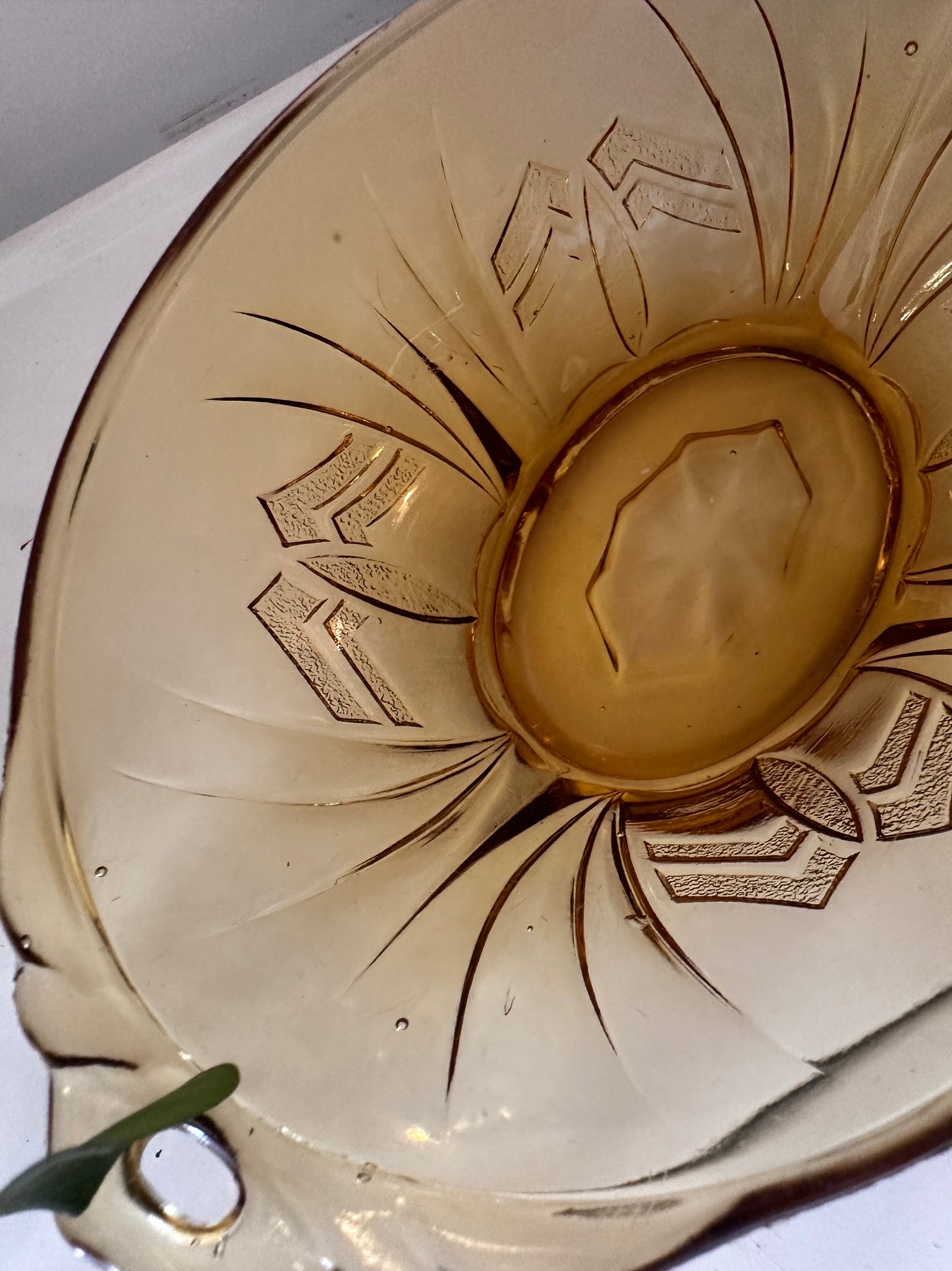 Persglazen schaaltje amberkleurig