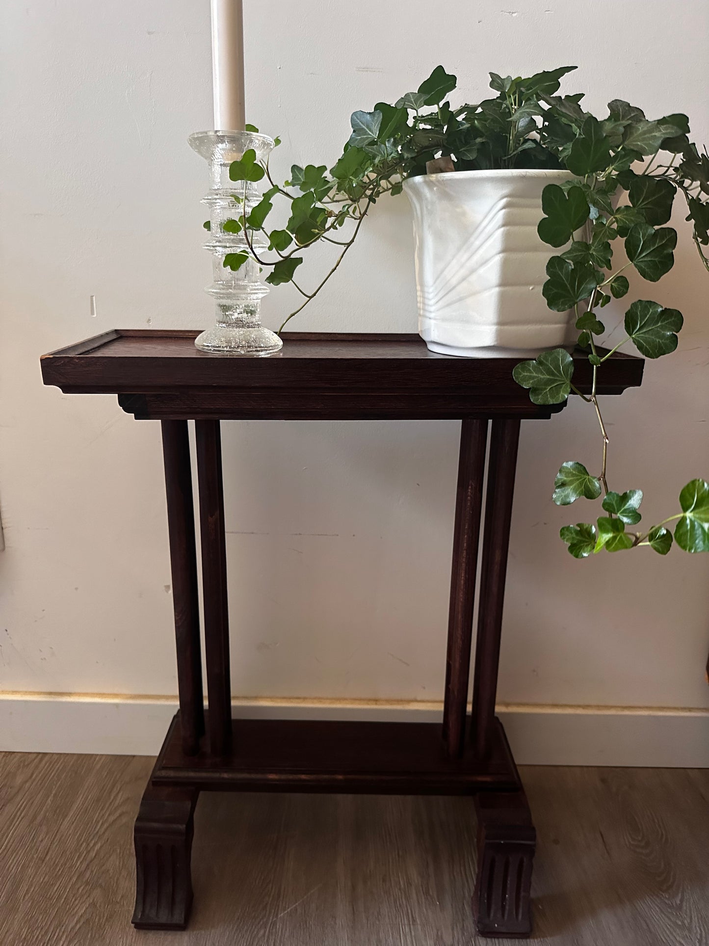 Vintage houten bijzettafeltje