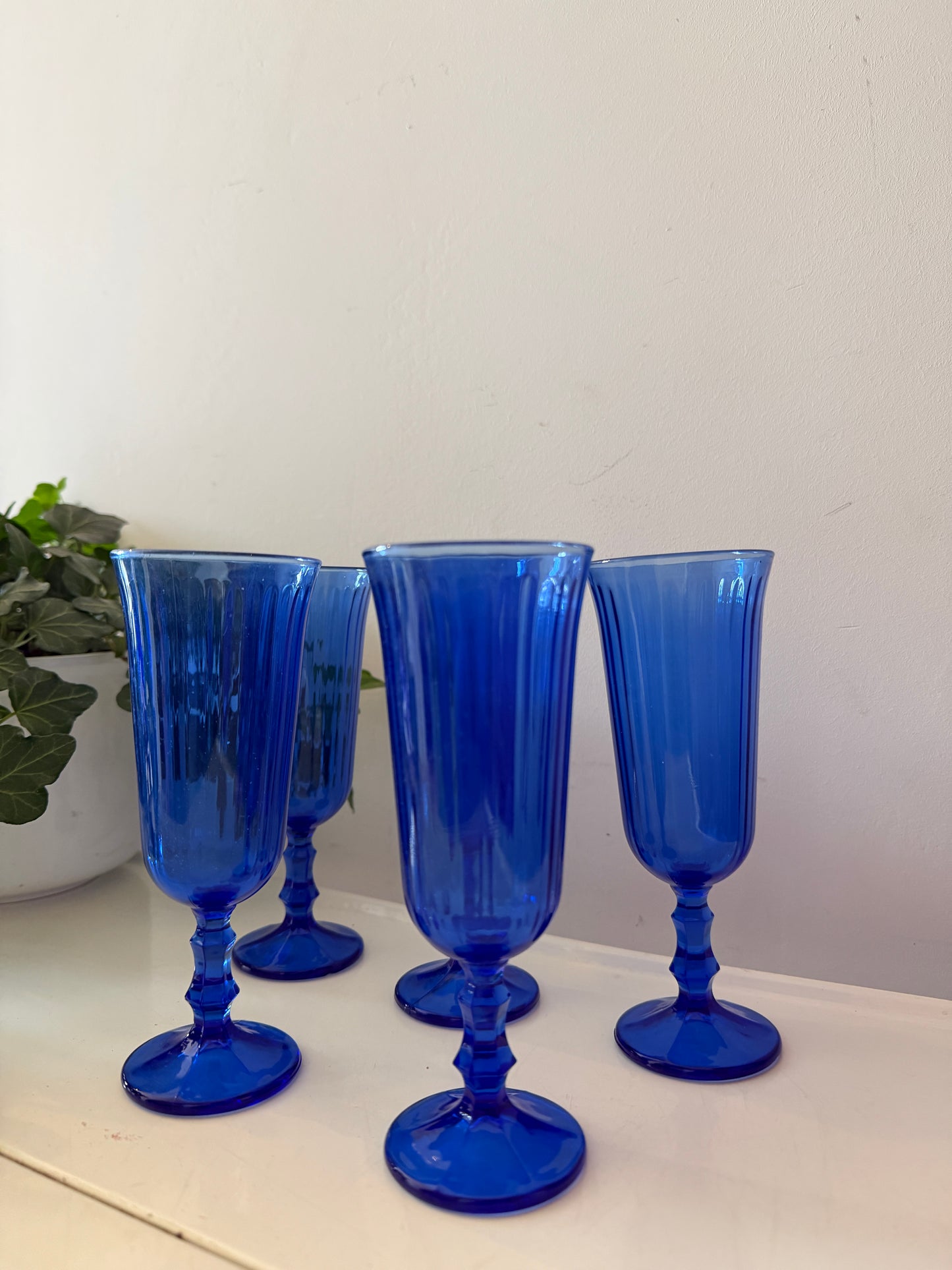 Set prachtige blauwe flutes