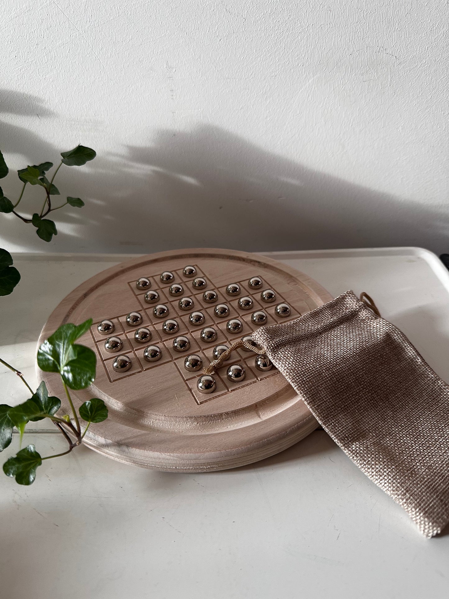 Houten Solitaire spel