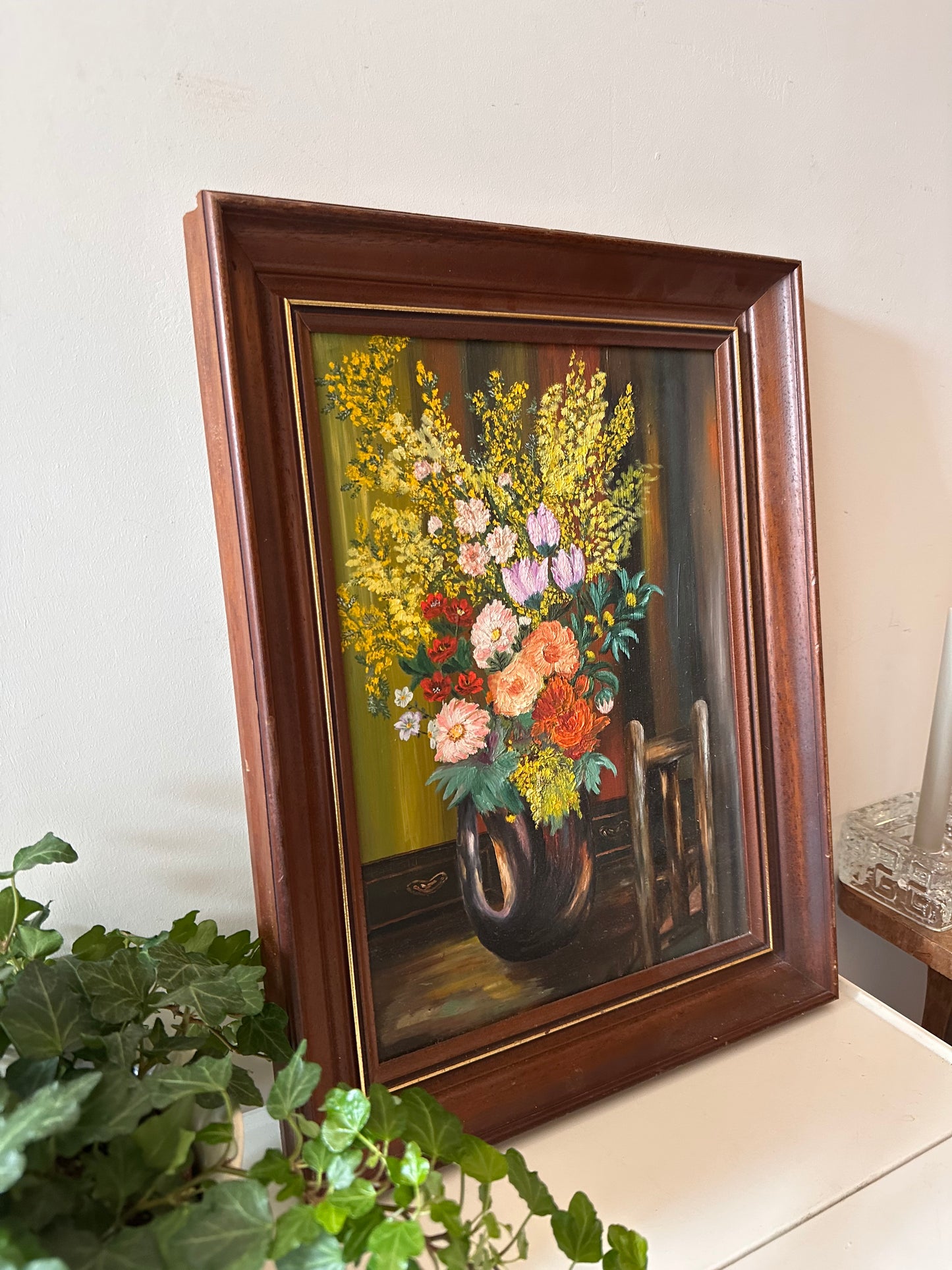 Vintage lijst met houten lijst en goudkleurige rand