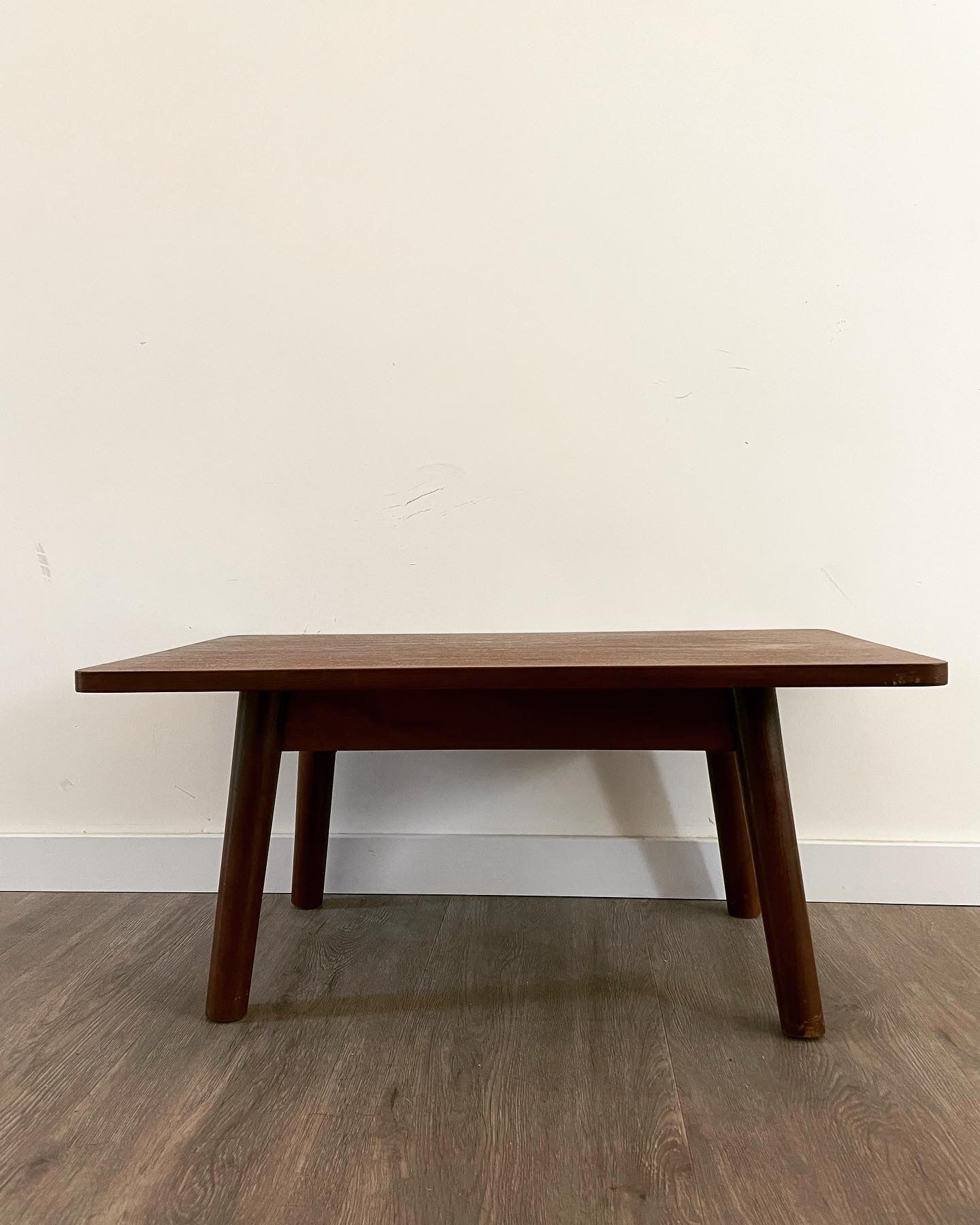 Vintage houten bijzettafel