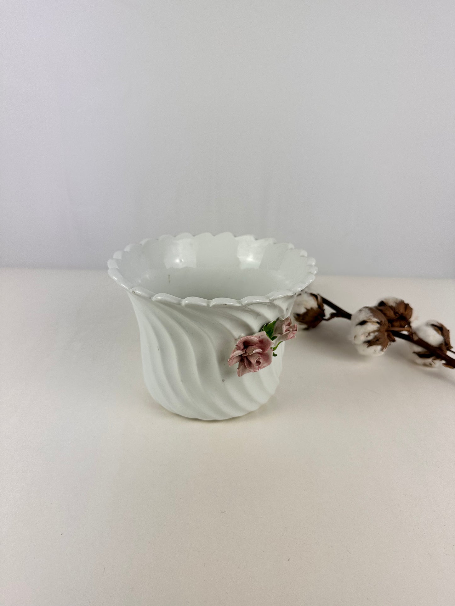 Vintage kitsch bloempot