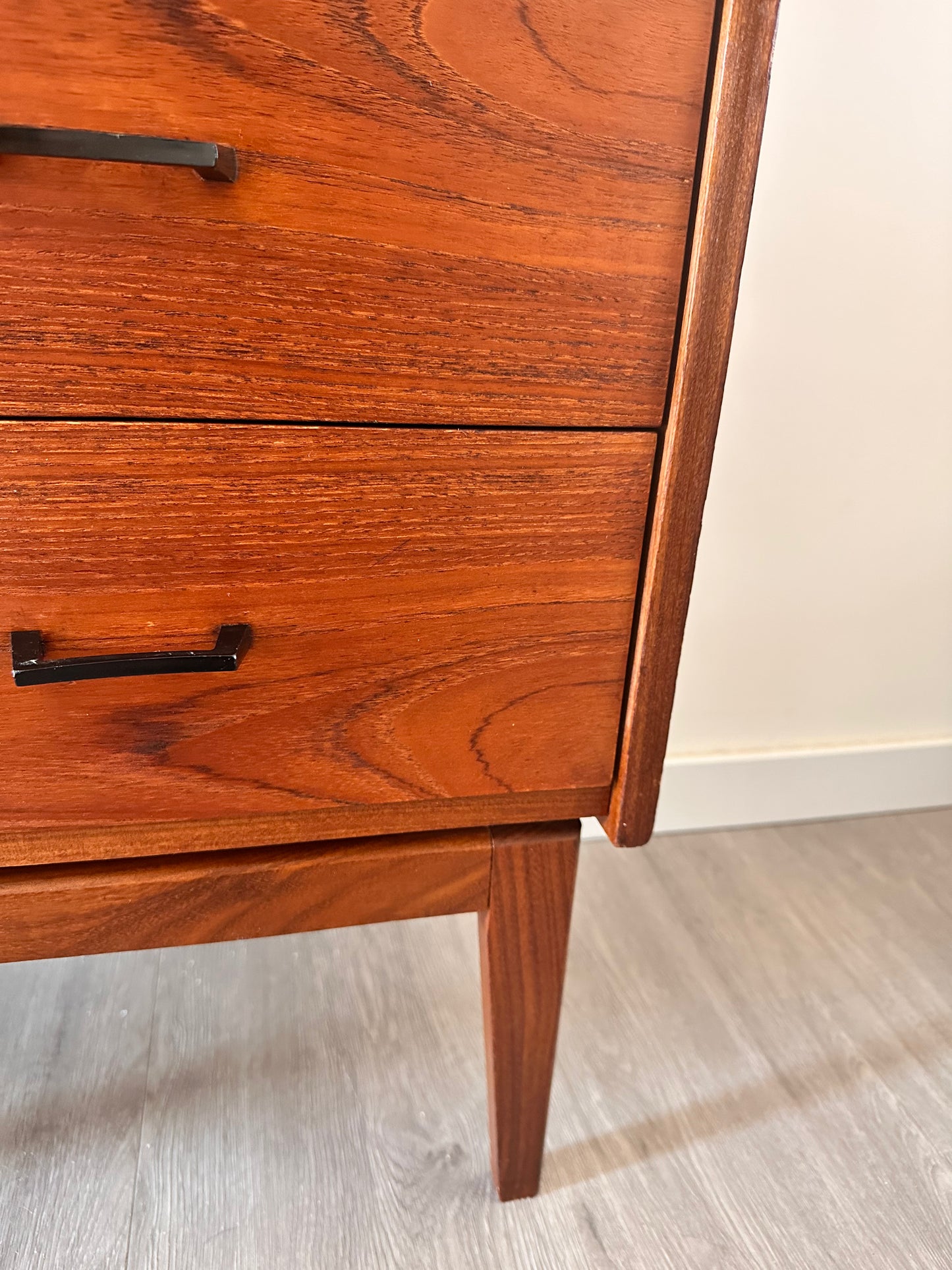 Simpla Lux Wandkast