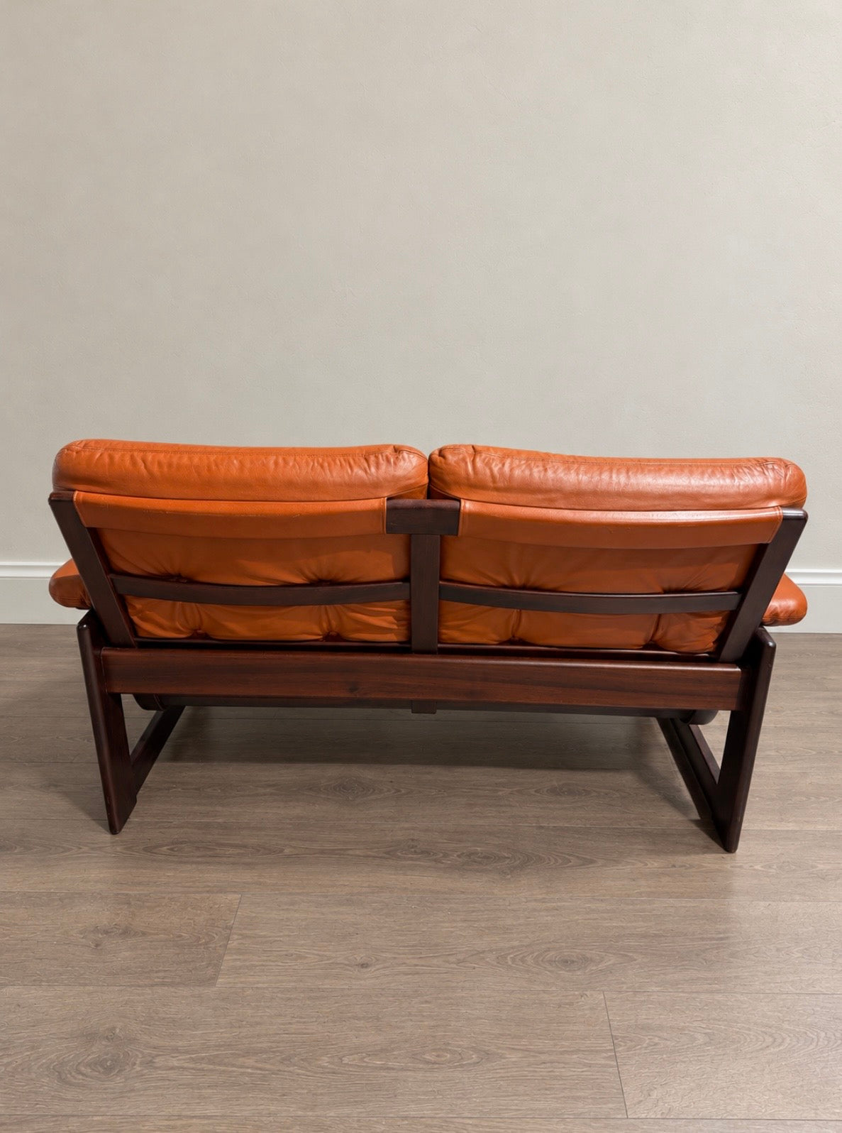 Mid Century Coja twee zitter bank