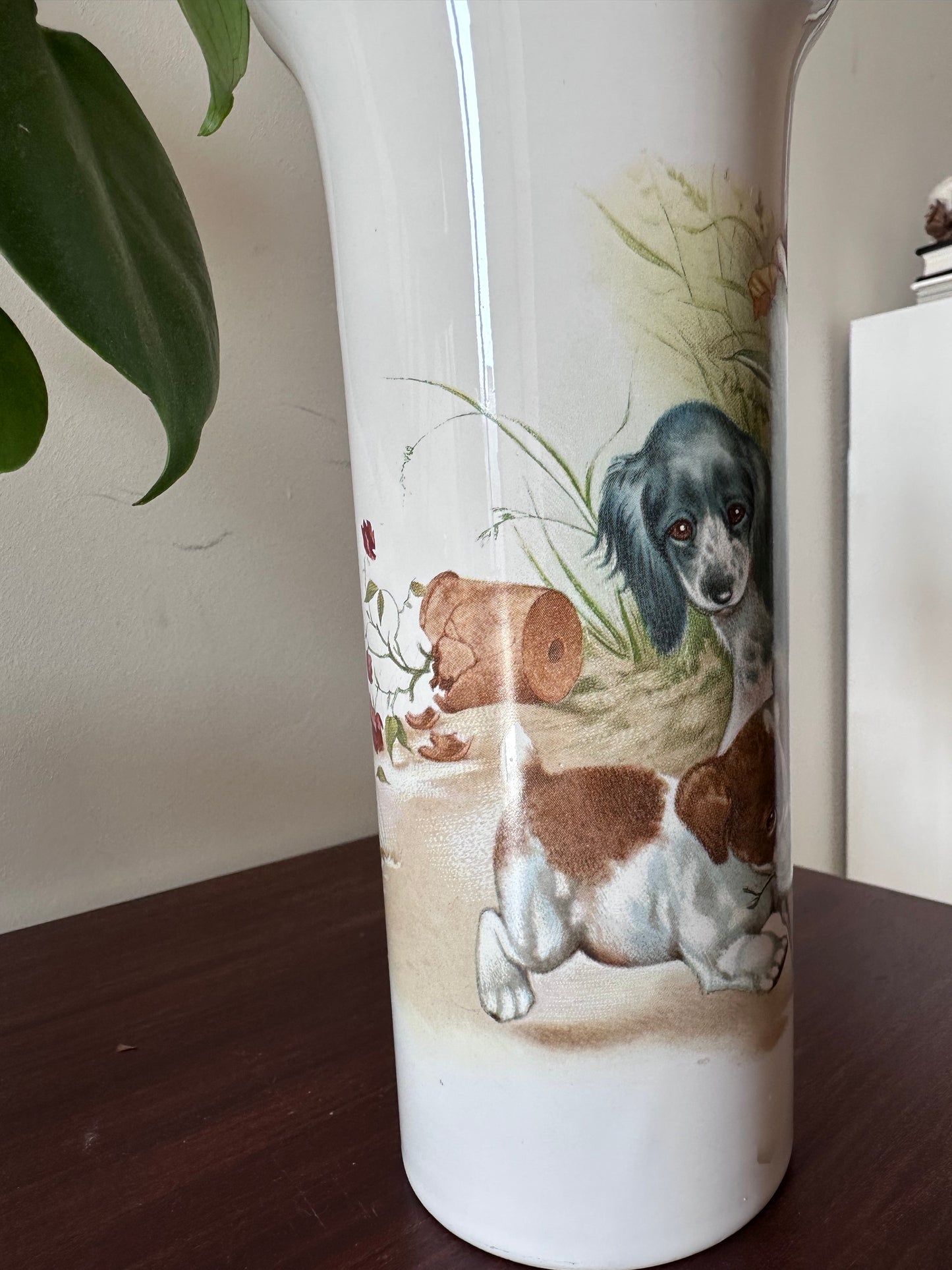 Jaren 80 vaas t Delftse Huijs decor puppy