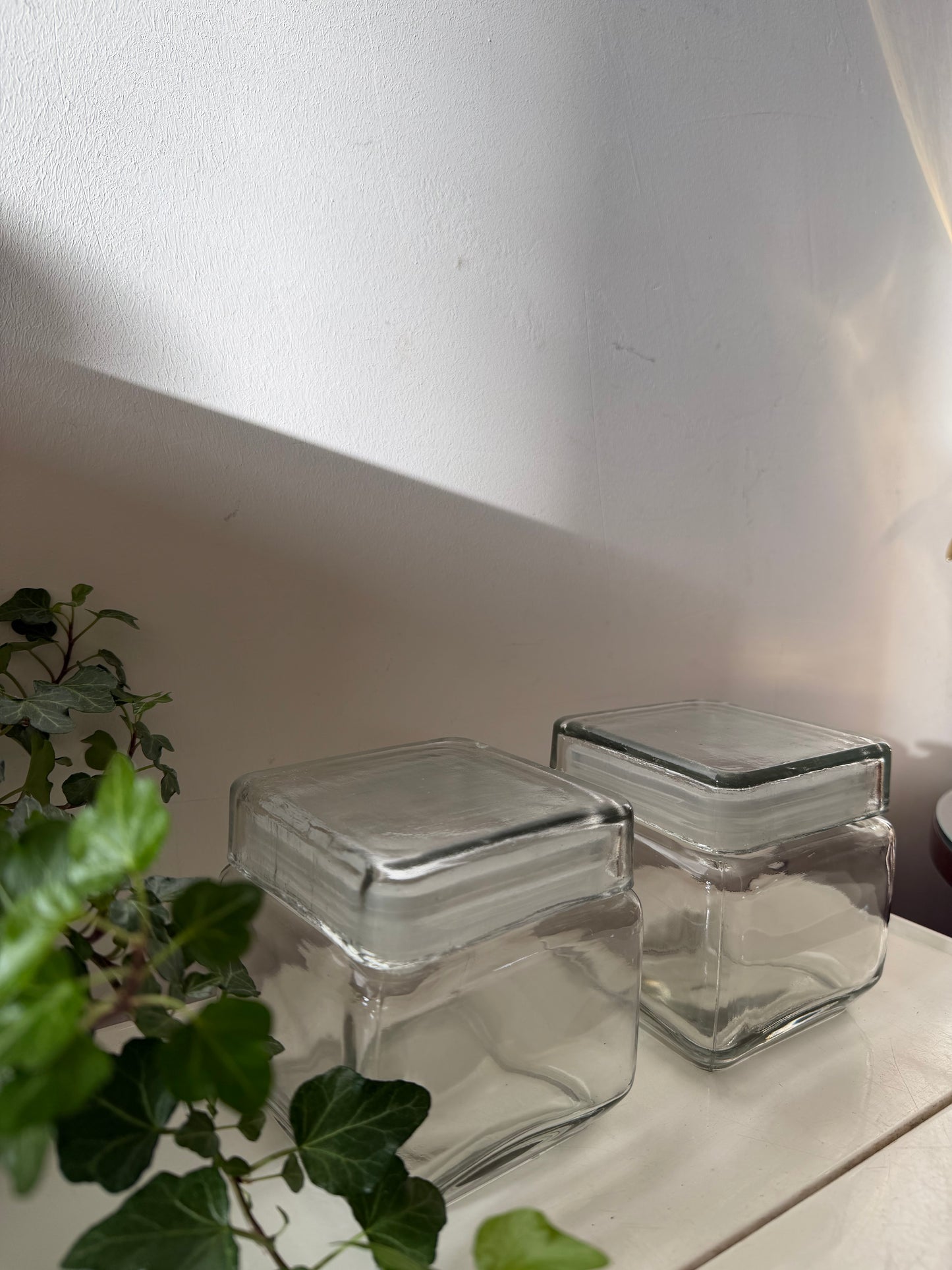 Set van 2 kubusvormige glazen voorraad potten