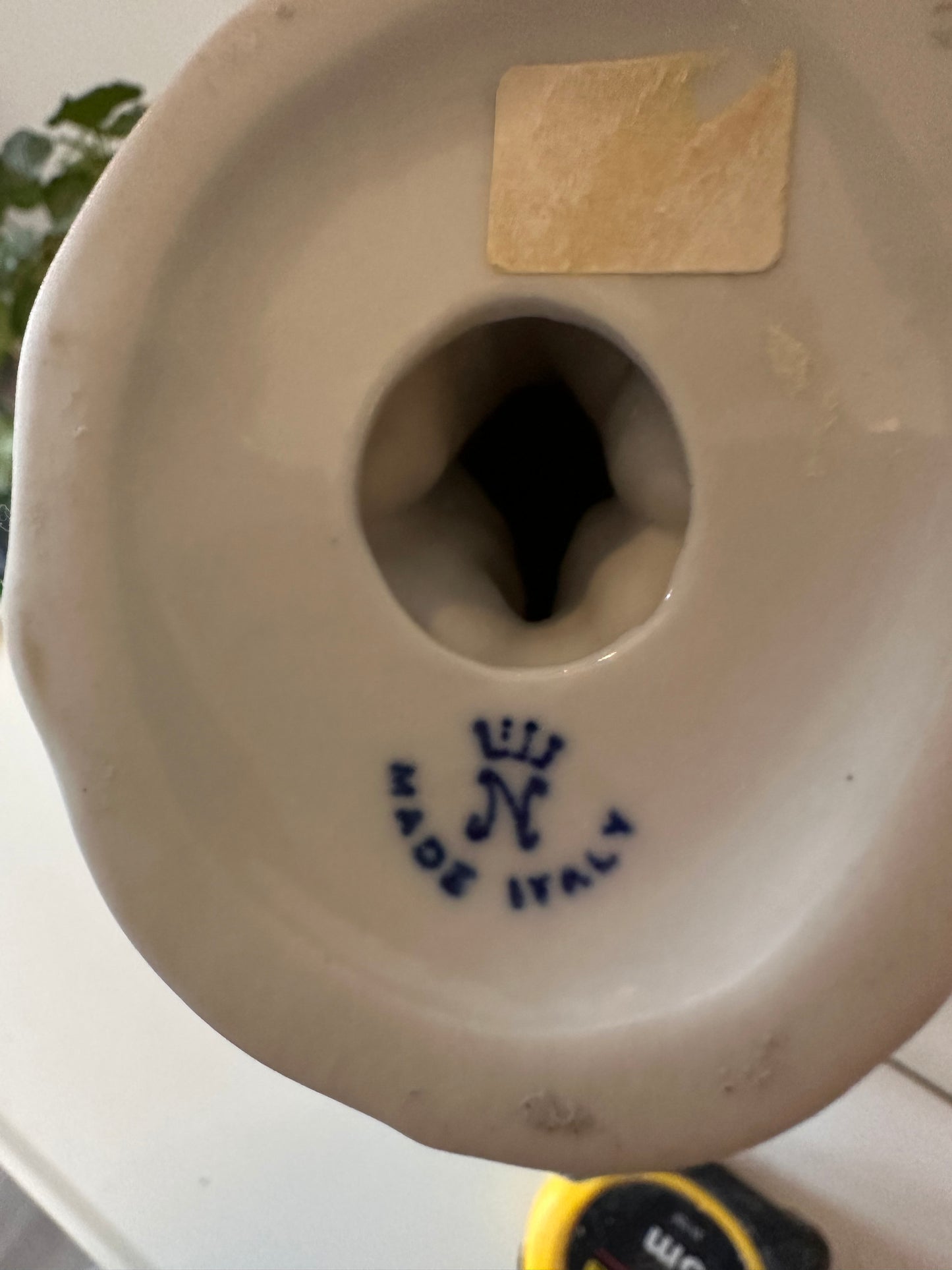 Porseleinen beeldje van vogel Italiaans porselein