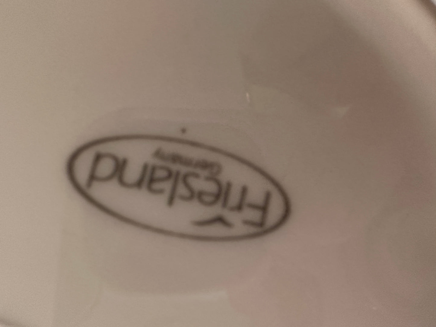 Vintage Friesland koffiekan porselein