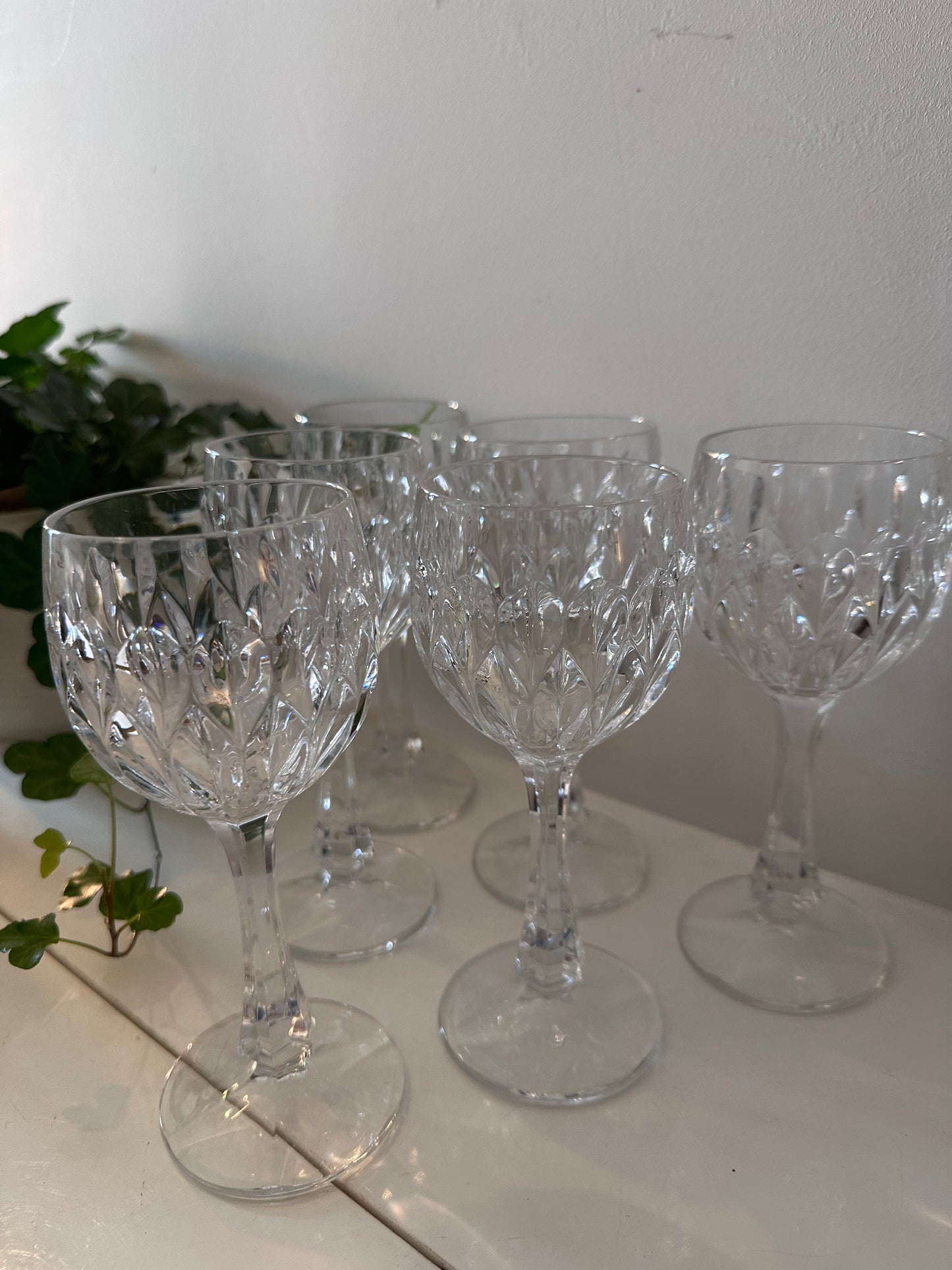 Set van 6 kristallen wijnglazen