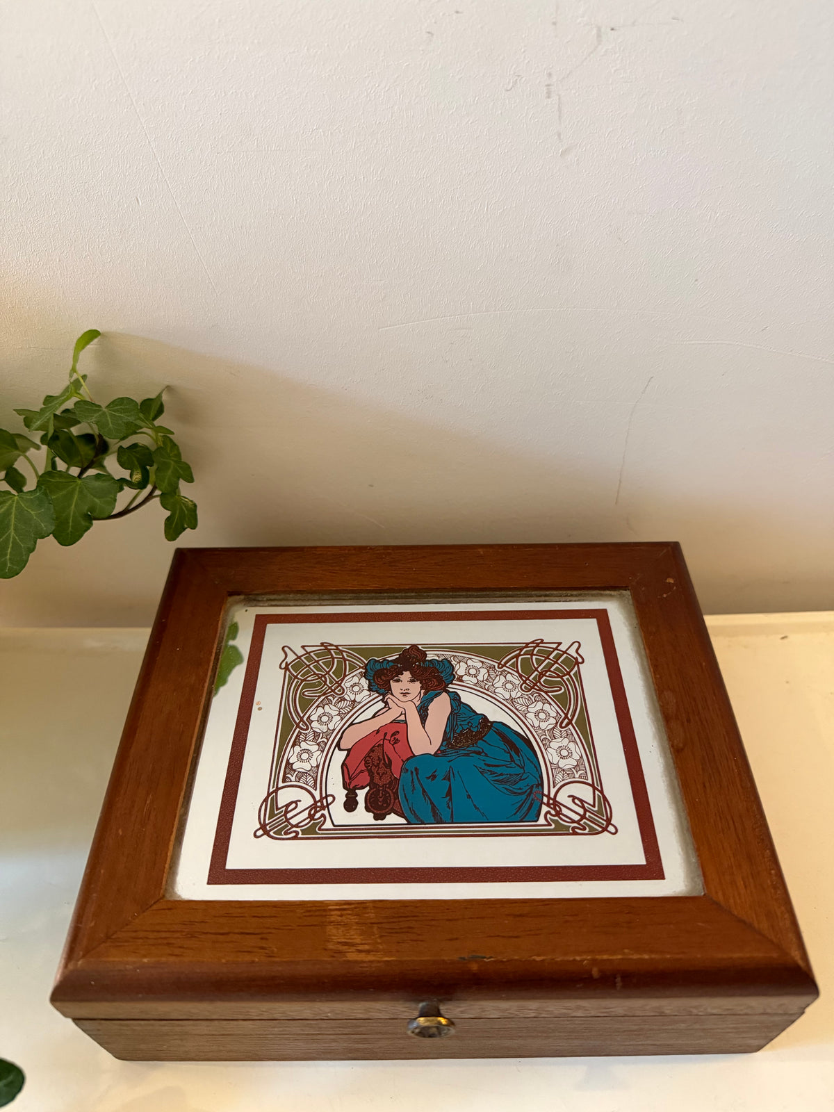 Art Nouveau juwelen doosje
