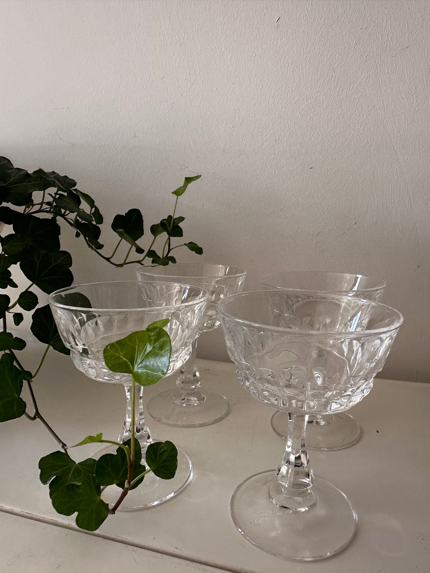 Set van 4 vintage likeurglaasjes