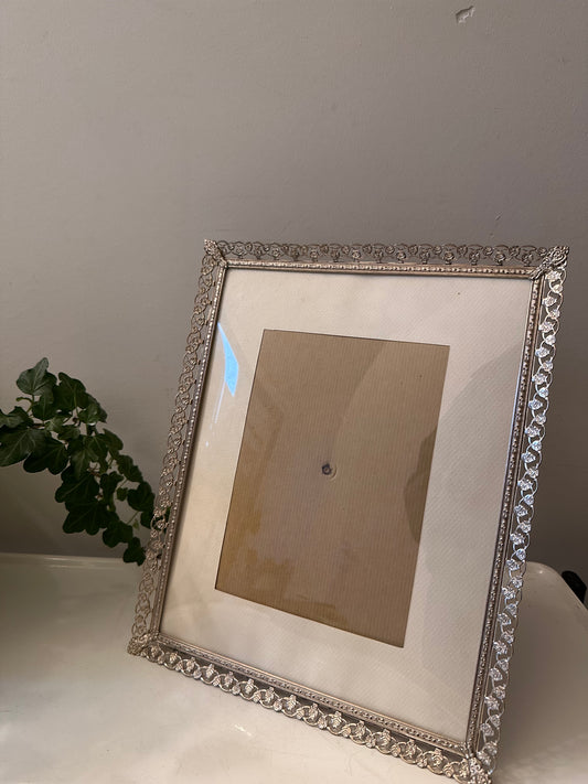 Jaren 60 fotolijstje met opengewerkte rand