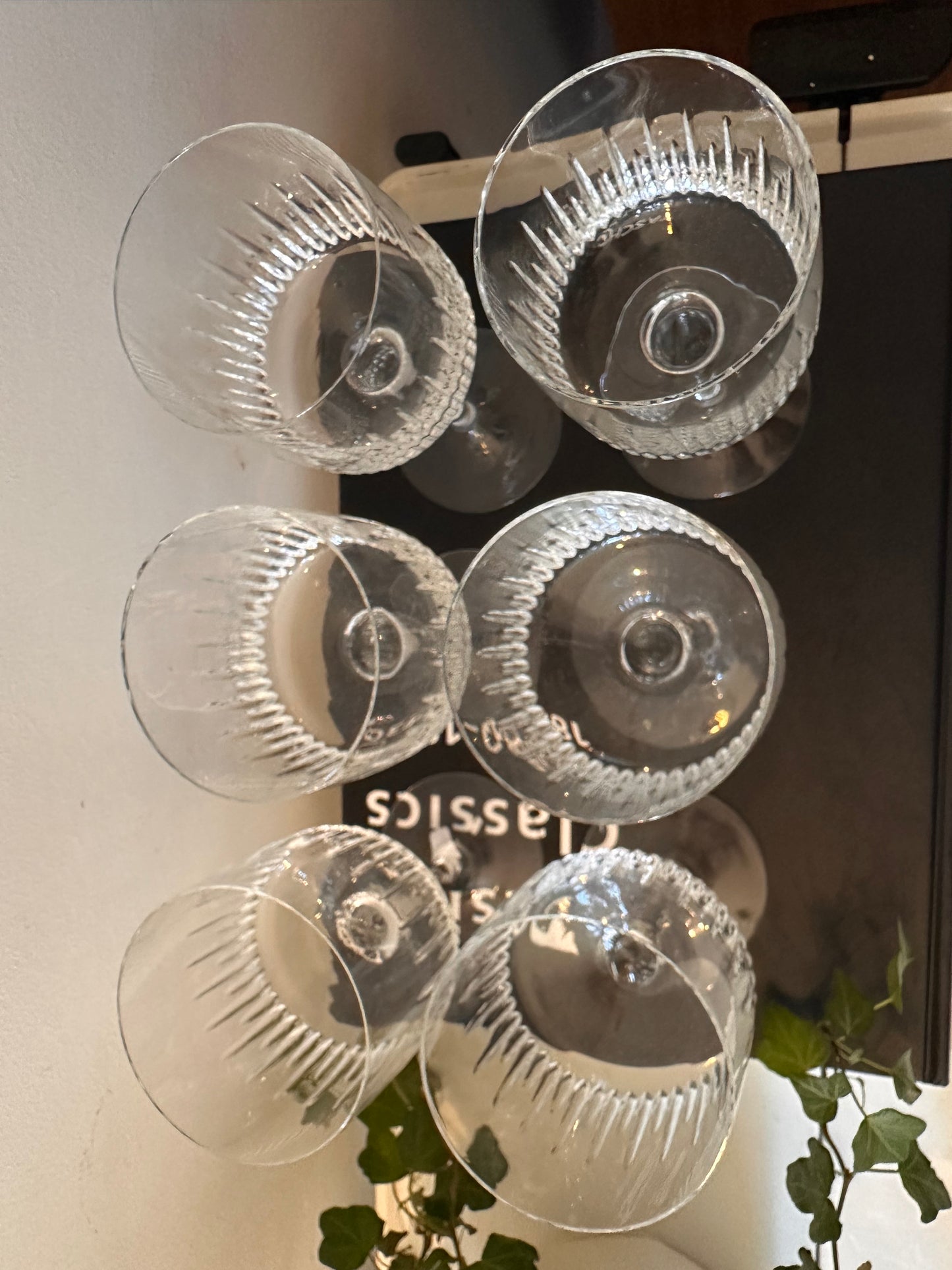 Set van 6 kristallen wijnglazen
