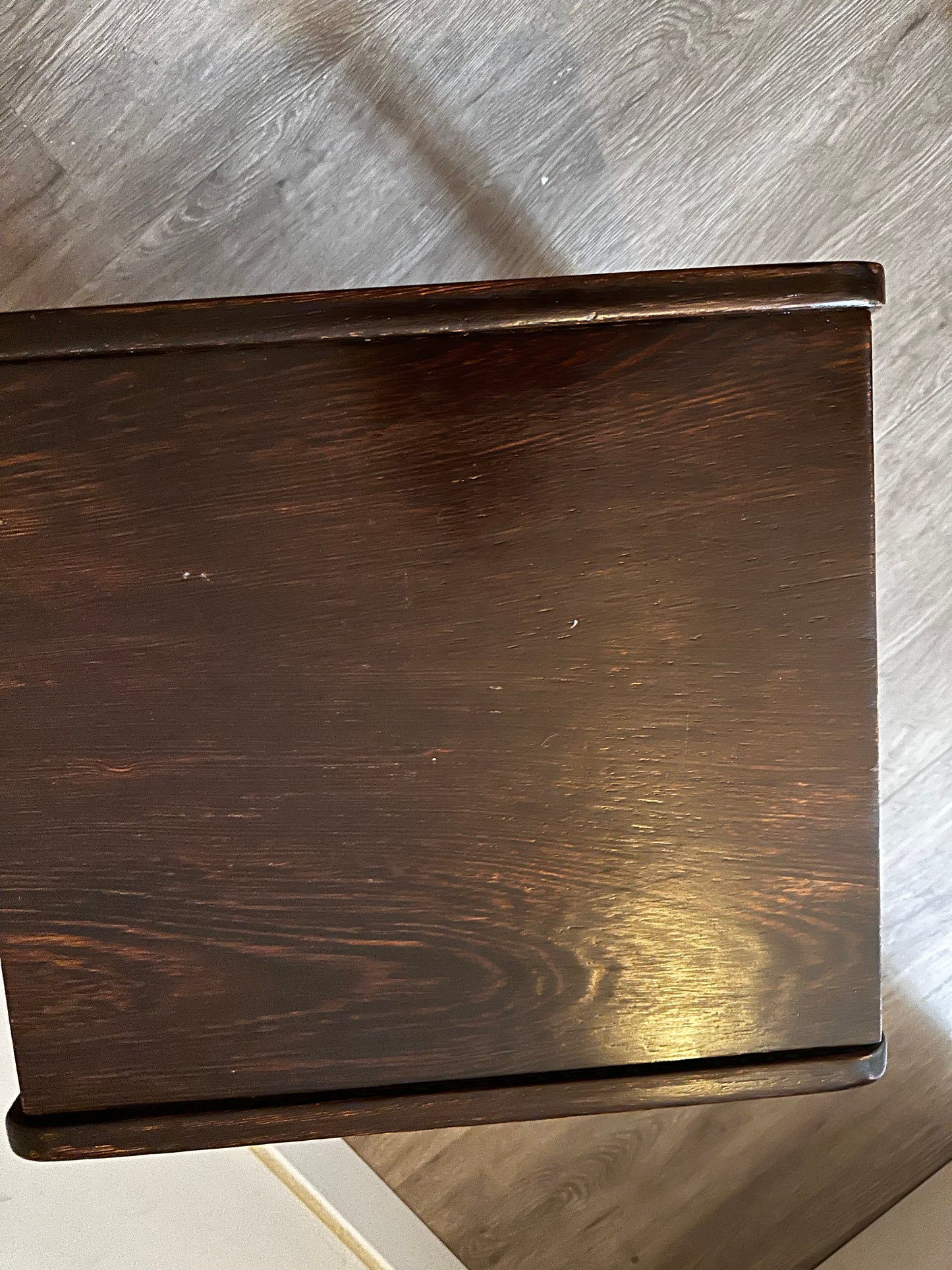 Deens design bijzettafeltje