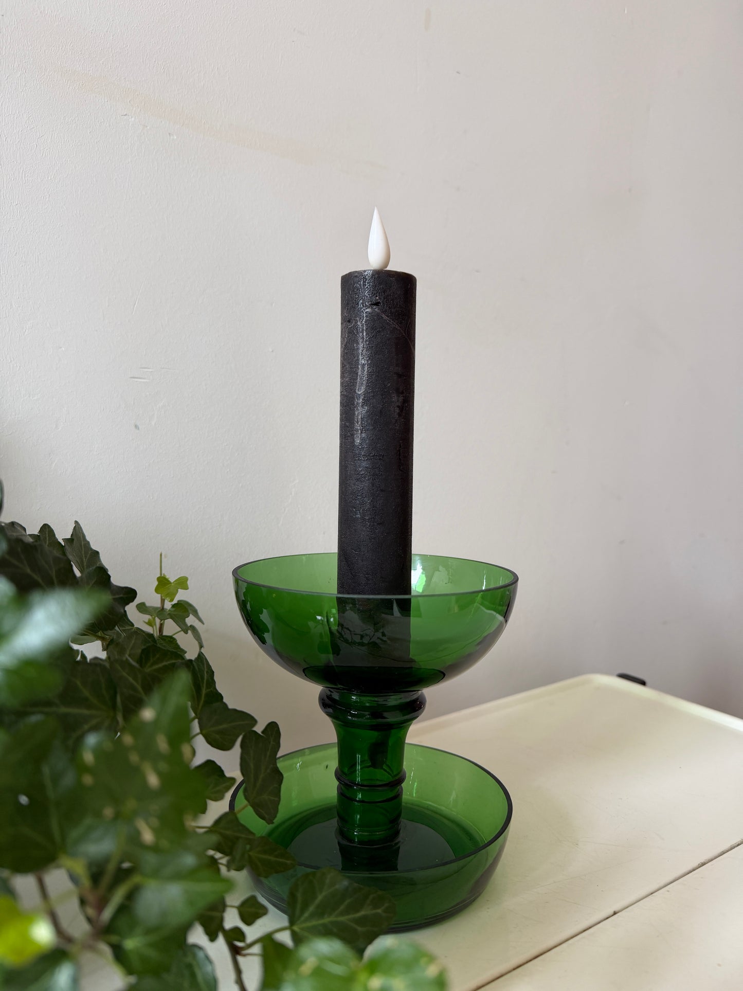 Groen glazen kandelaar