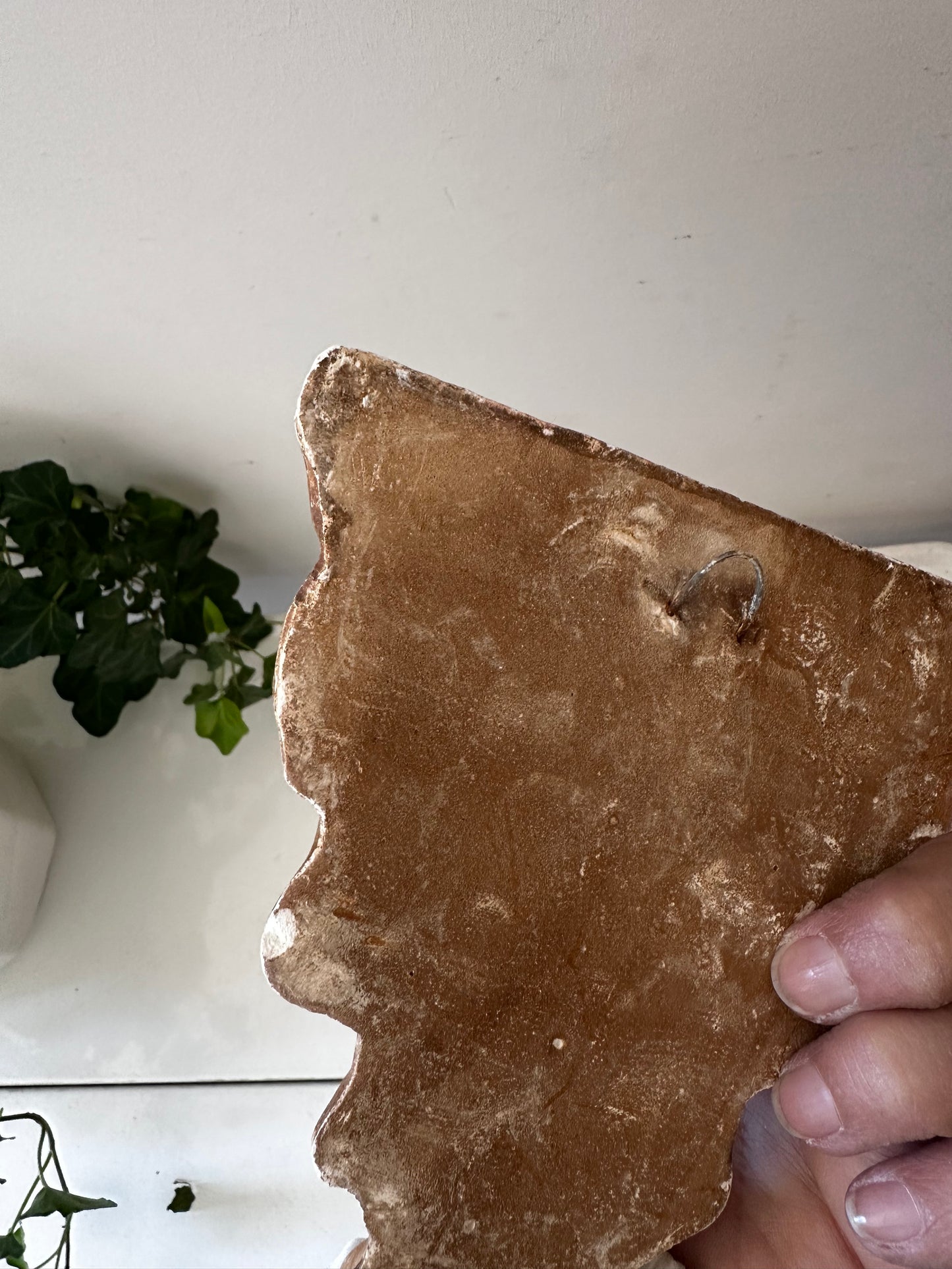 Vintage wand consoles