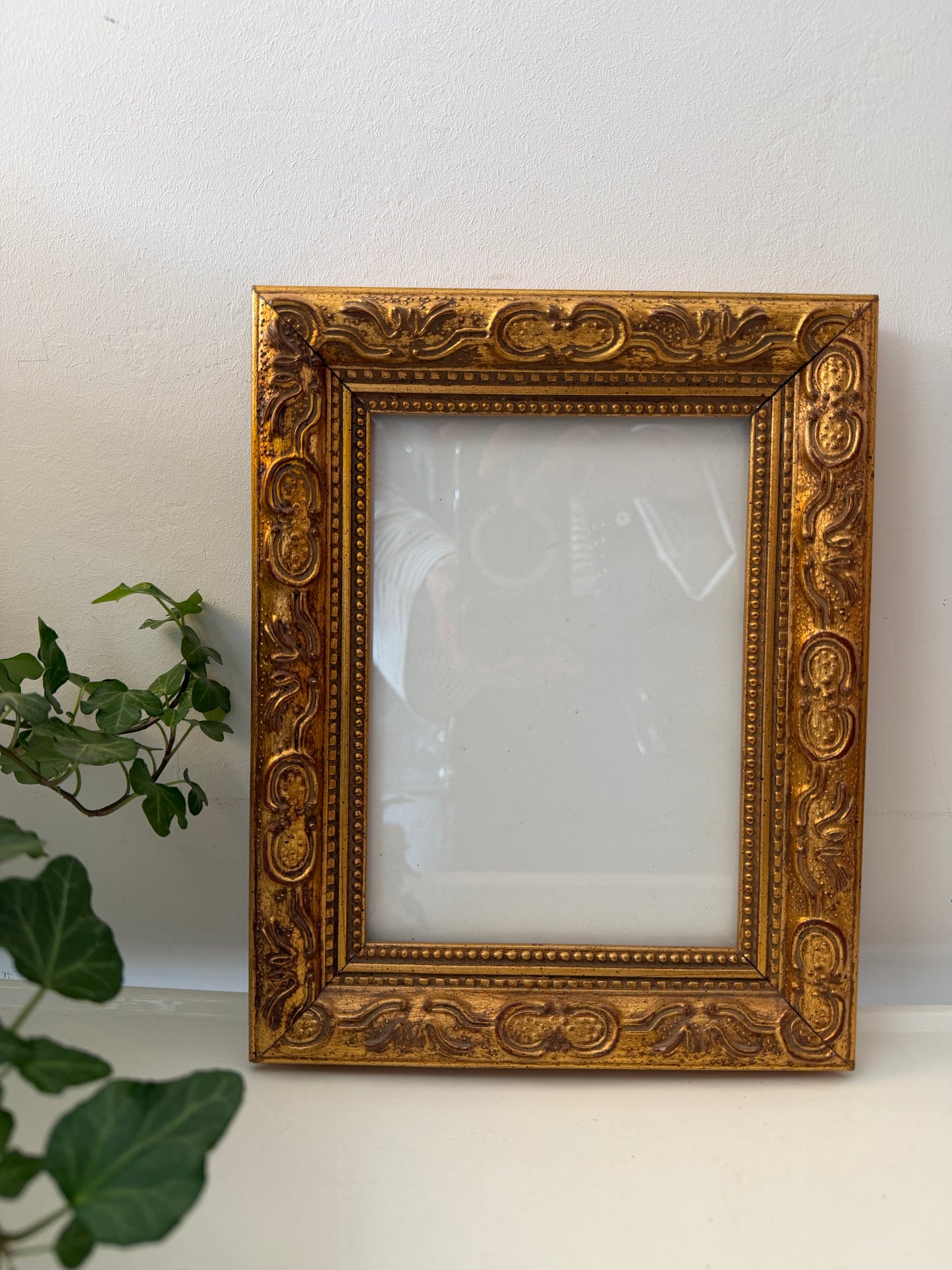 Goudkleurig brocante fotolijstje