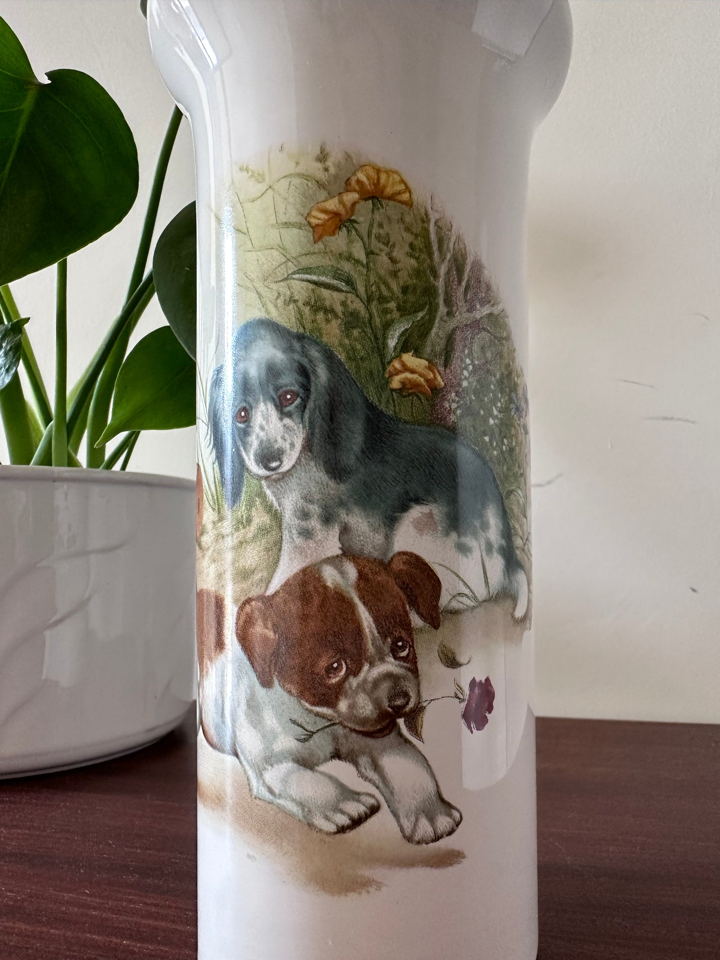 Jaren 80 vaas t Delftse Huijs decor puppy