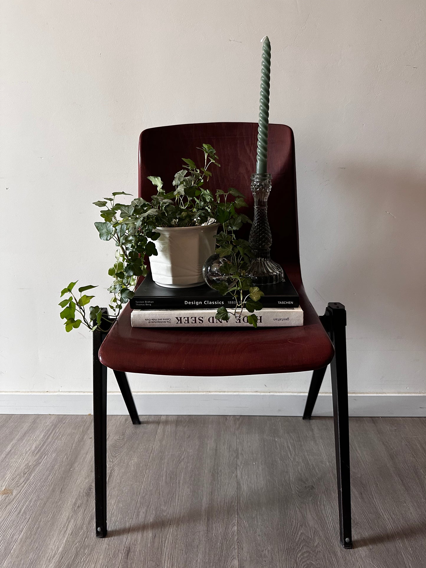 Thur op Seat Galvanitas Pagholz jaren 70 vintage stoel