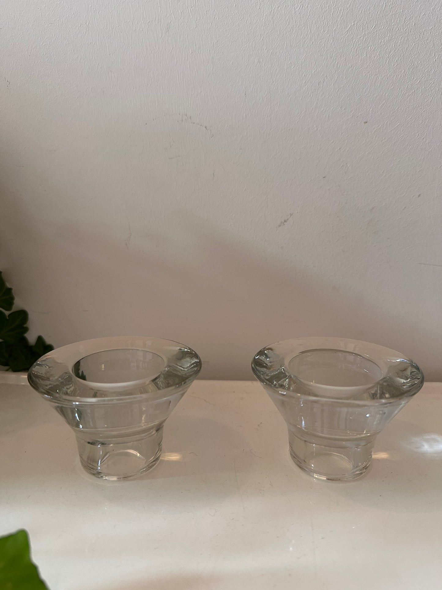 Set van 2 Scandinavische design kandelaars