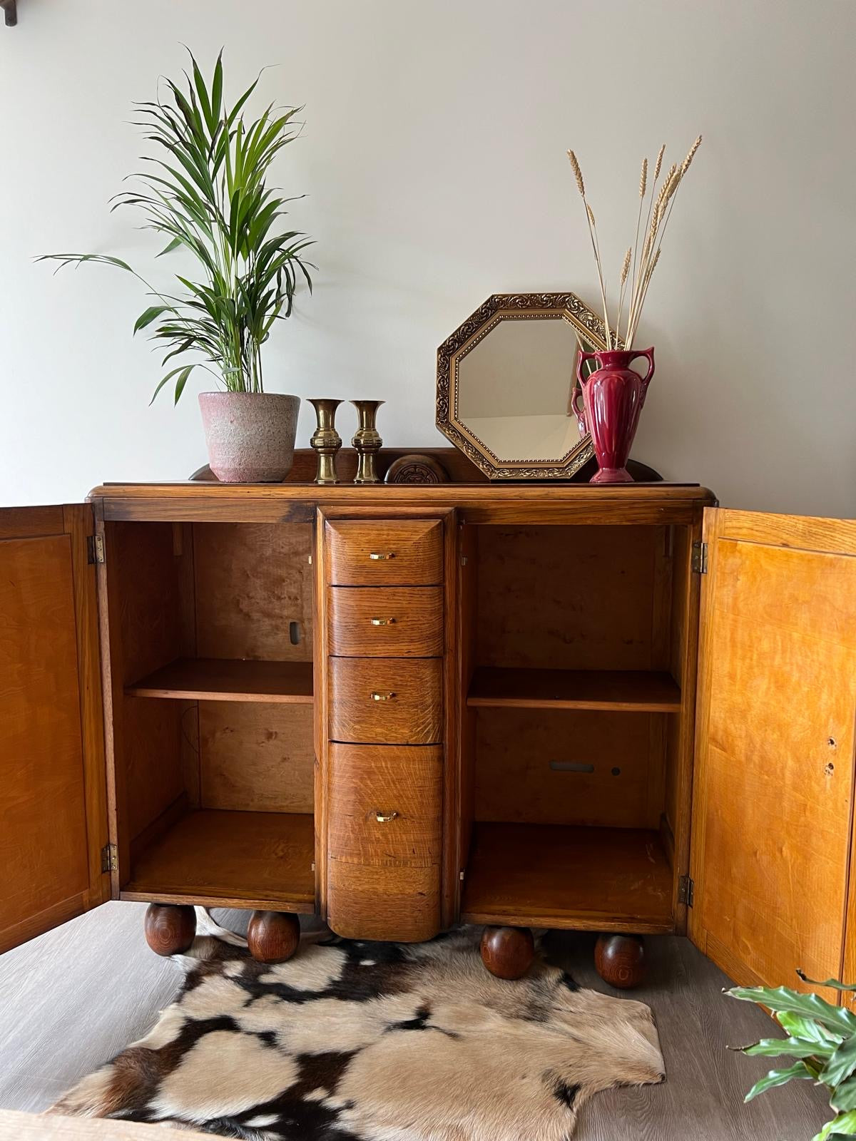 Amsterdamse school dressoir