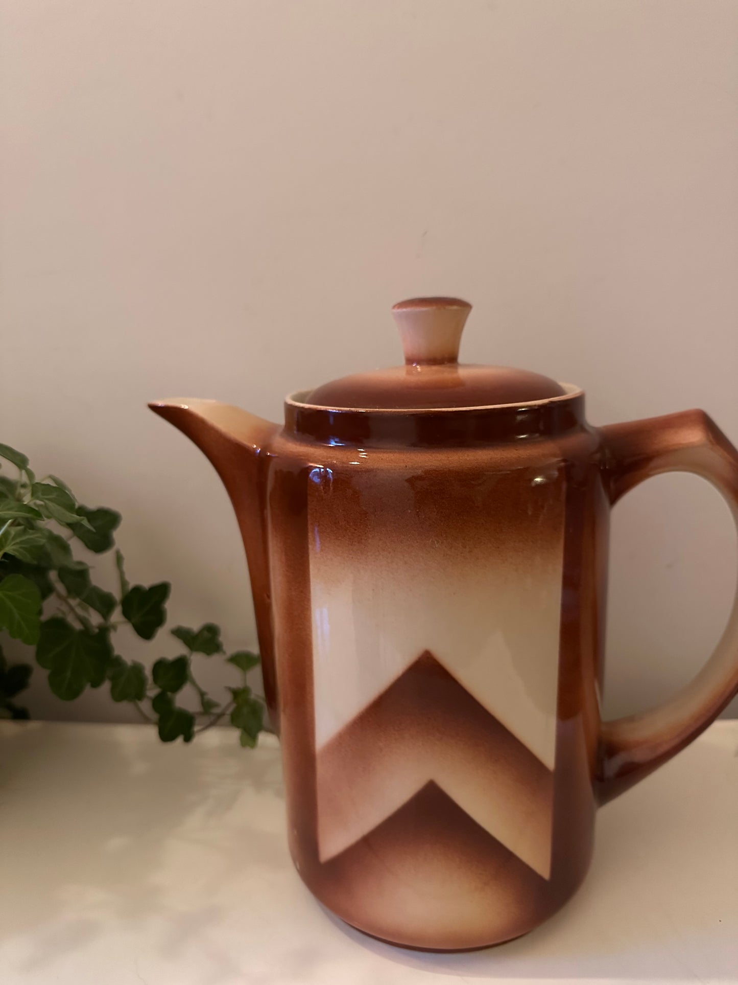 Jaren 70 koffiekan bruin beige