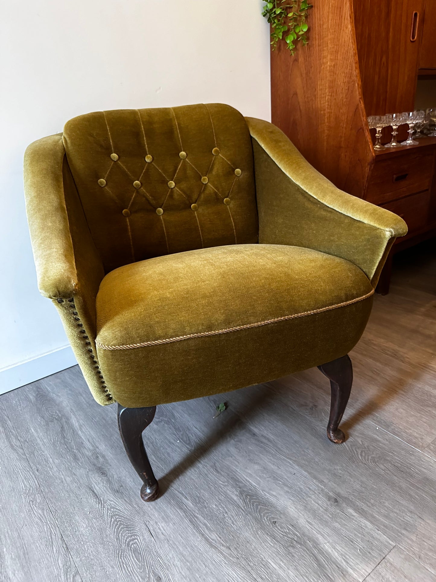 Cocktail stoeltje fauteuil vintage groen