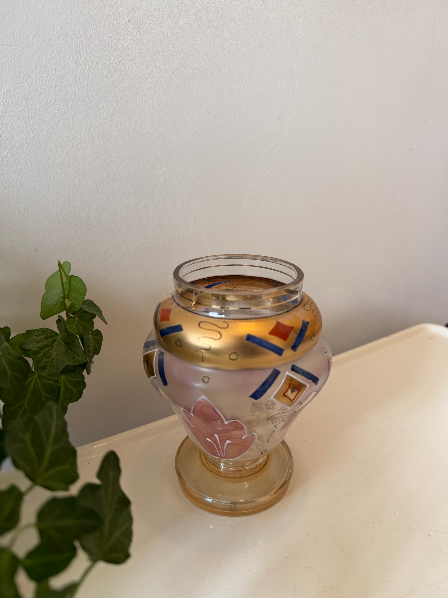 Vaasje van glas roze goud blauw