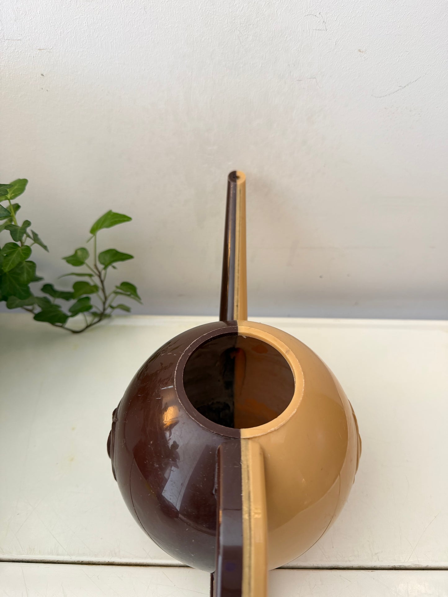 Vintage jaren 70 kunststof gieter