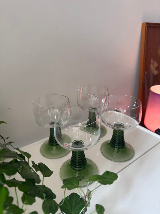 Vintage Roemer Moezel glazen groene voet