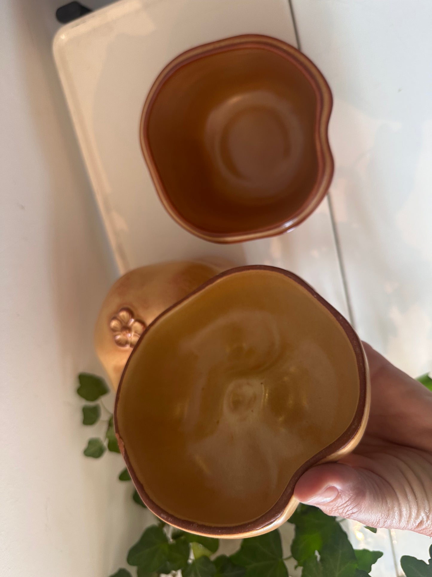 Twee keramieken bewaarpotten jaren 70 Prijs per stuk