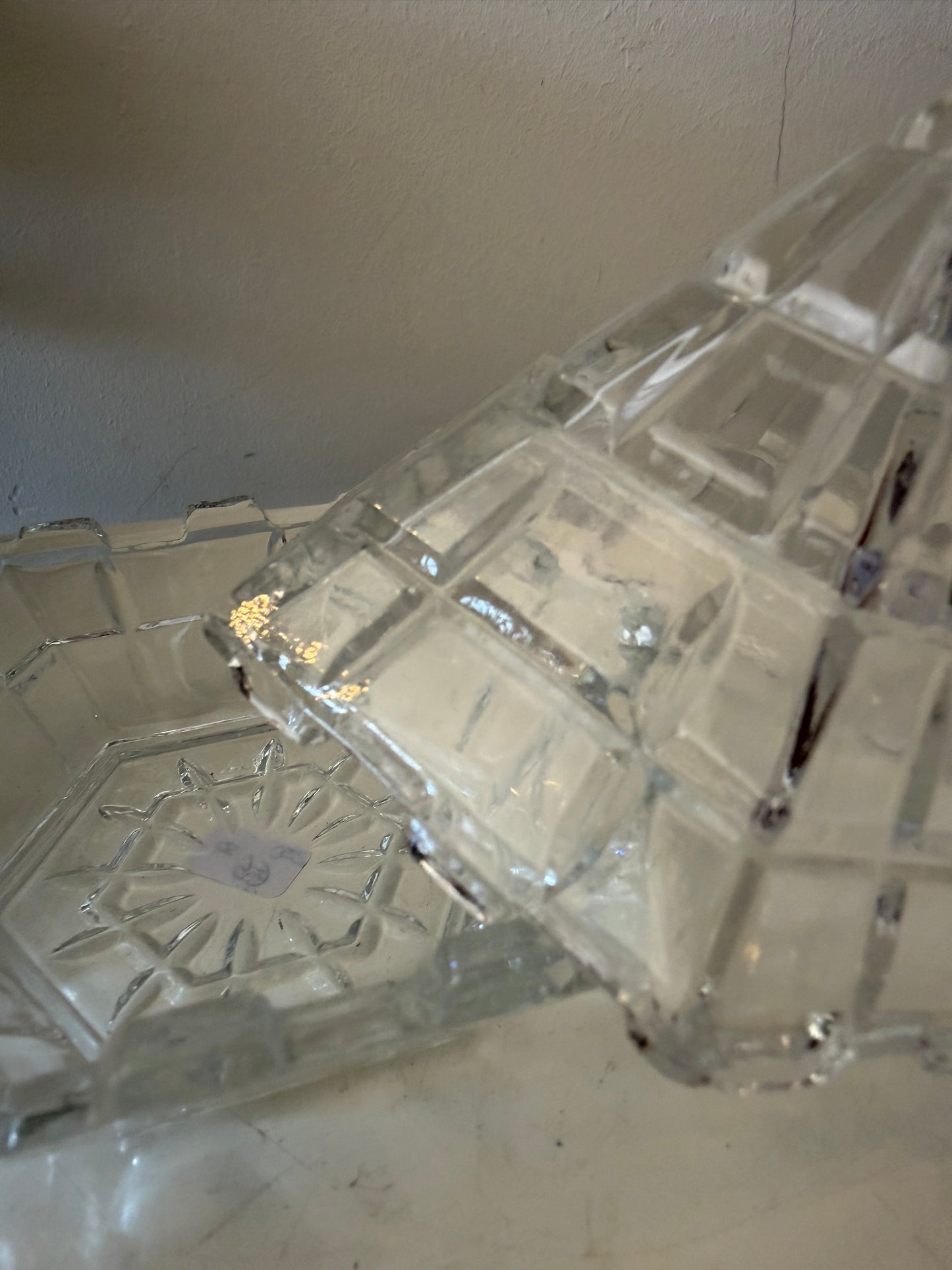 Royal Crystal Rock piramide opbergdoosje