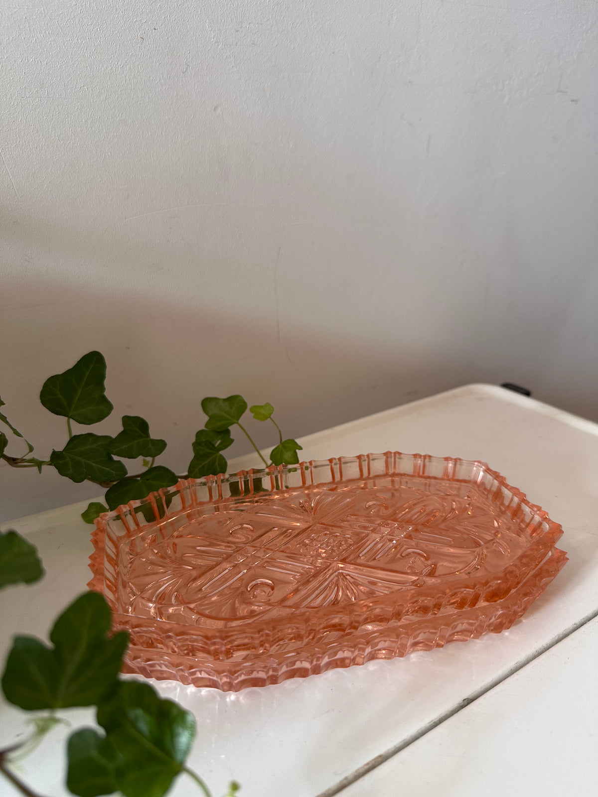 Art Deco schaaltje roze oranje persglas