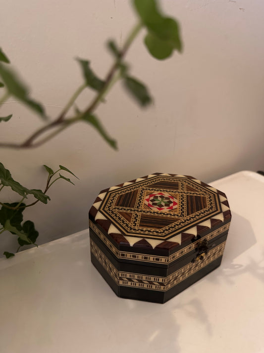 Bewaardoosje met mozaïek motief