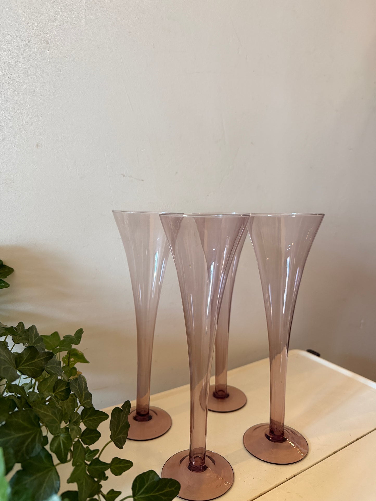 Set van 4 Italiaanse amethist flutes