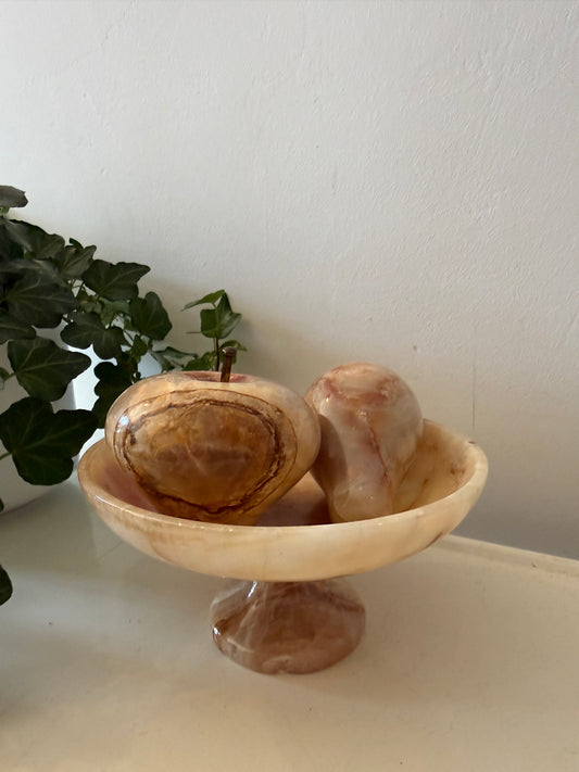 Onyx fruitschaal met peer en appel