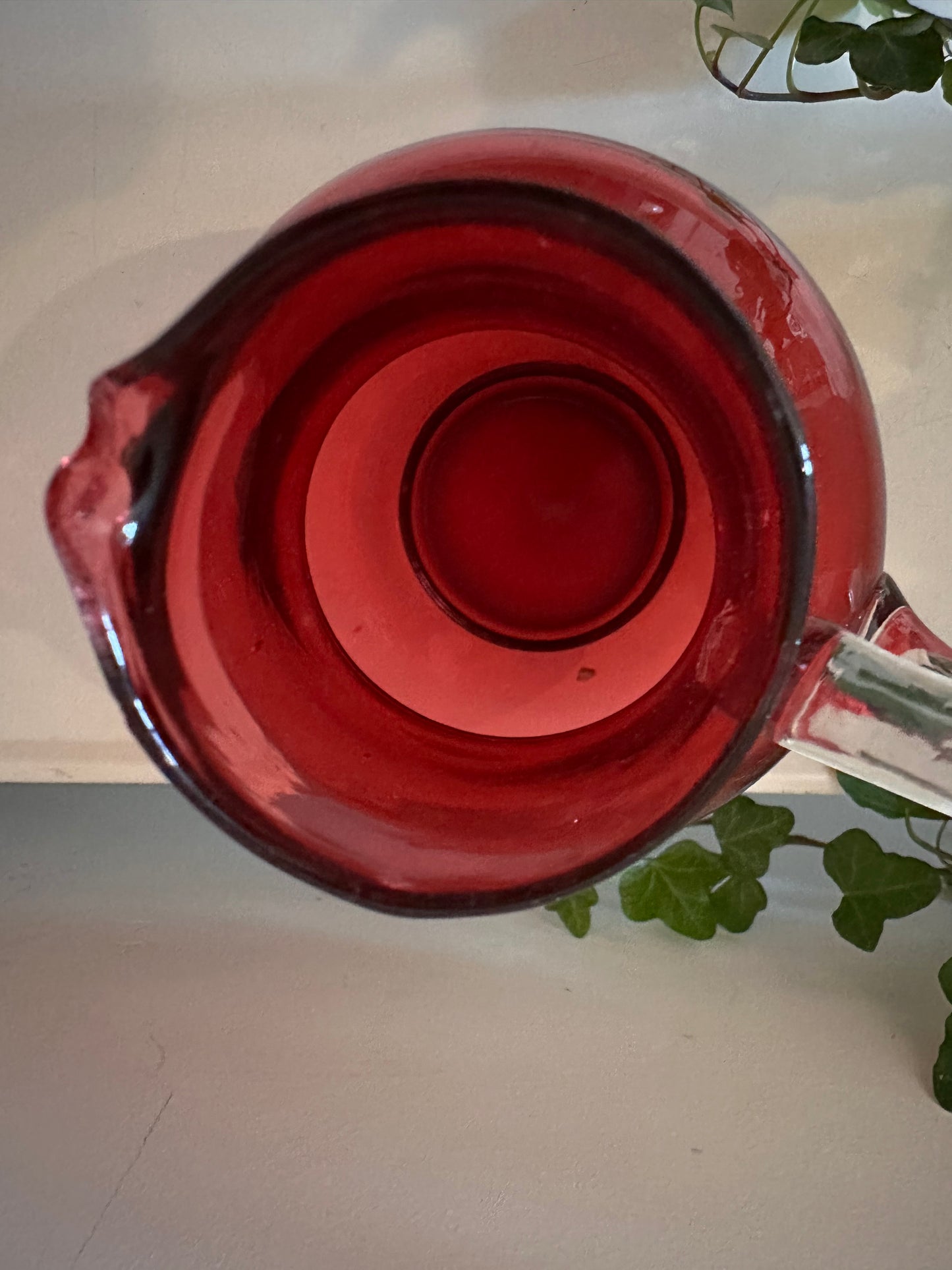 Cerise roze karaf Scandinavisch design