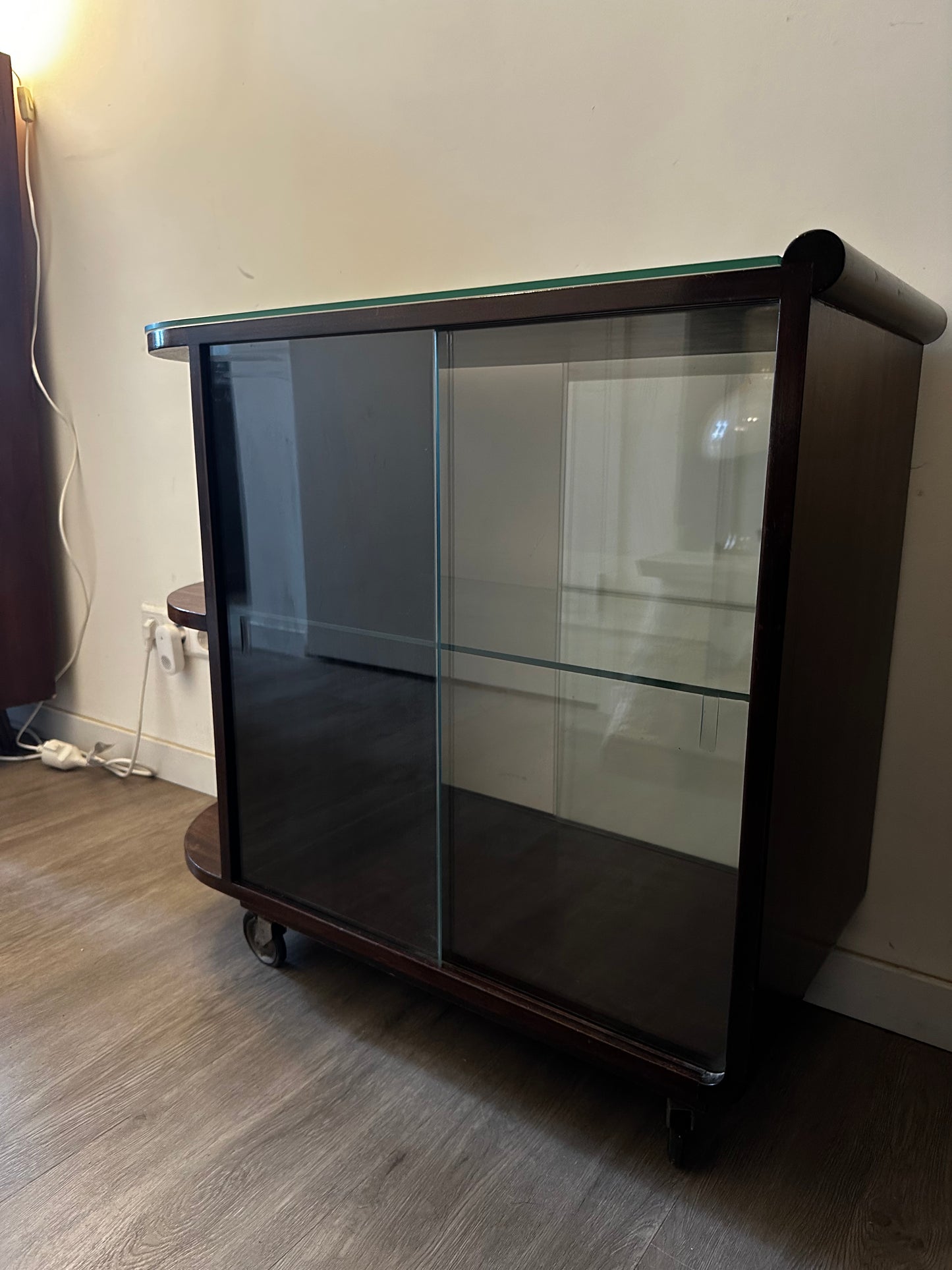 Art deco bar drankenkast op wielen