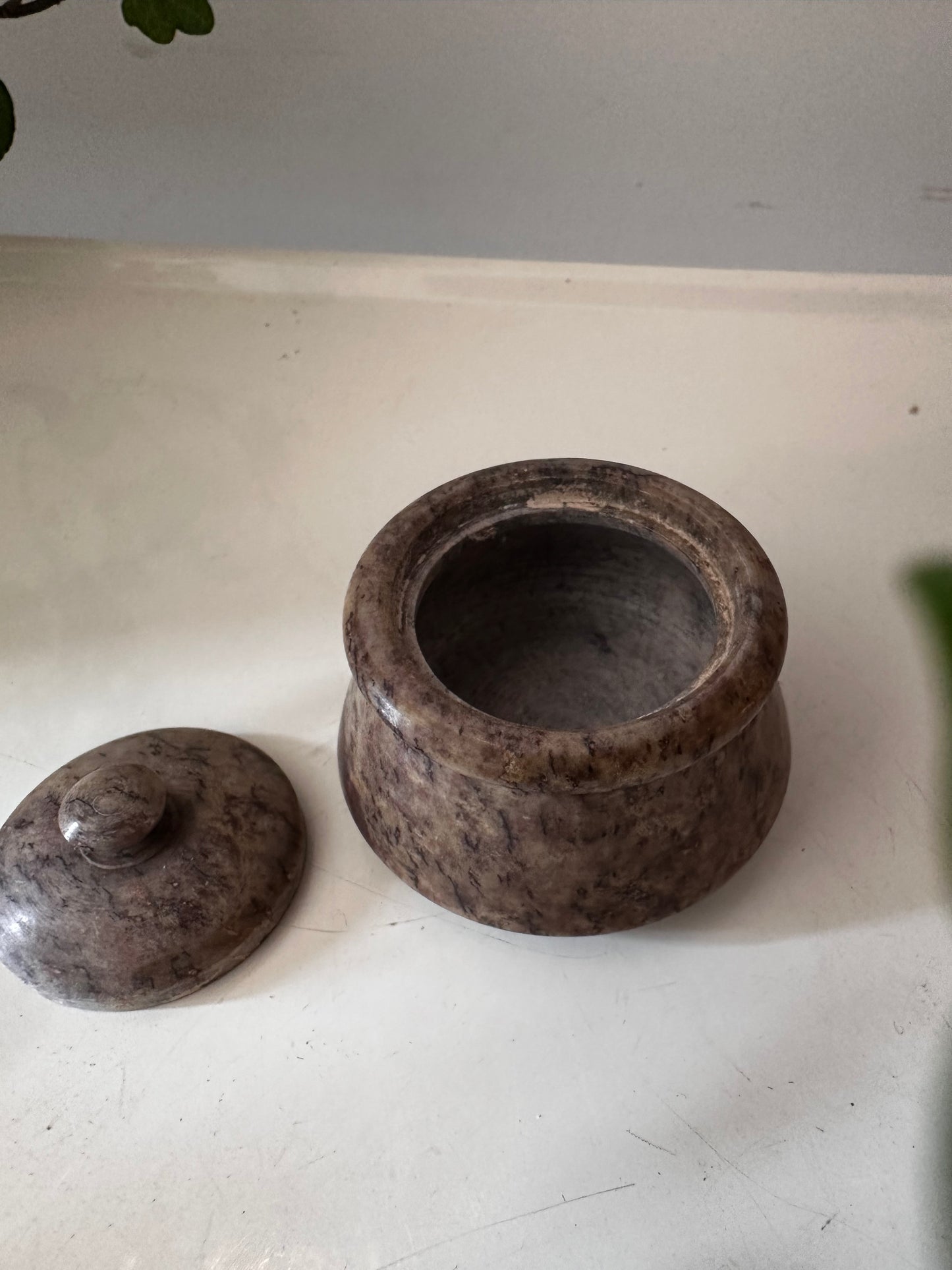 Klein onyx bewaardoosje