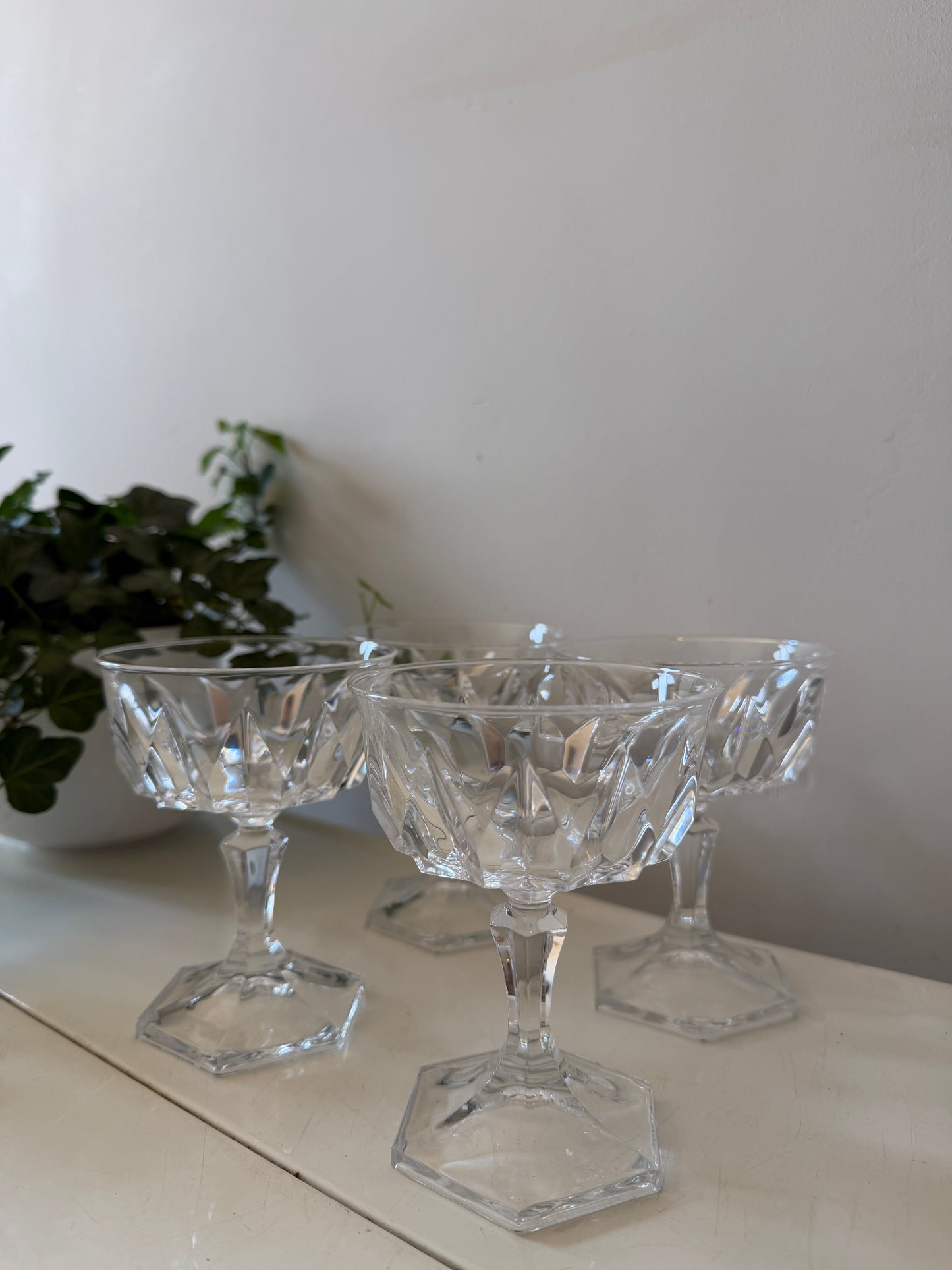 Set van 4 kristallen coupe glazen
