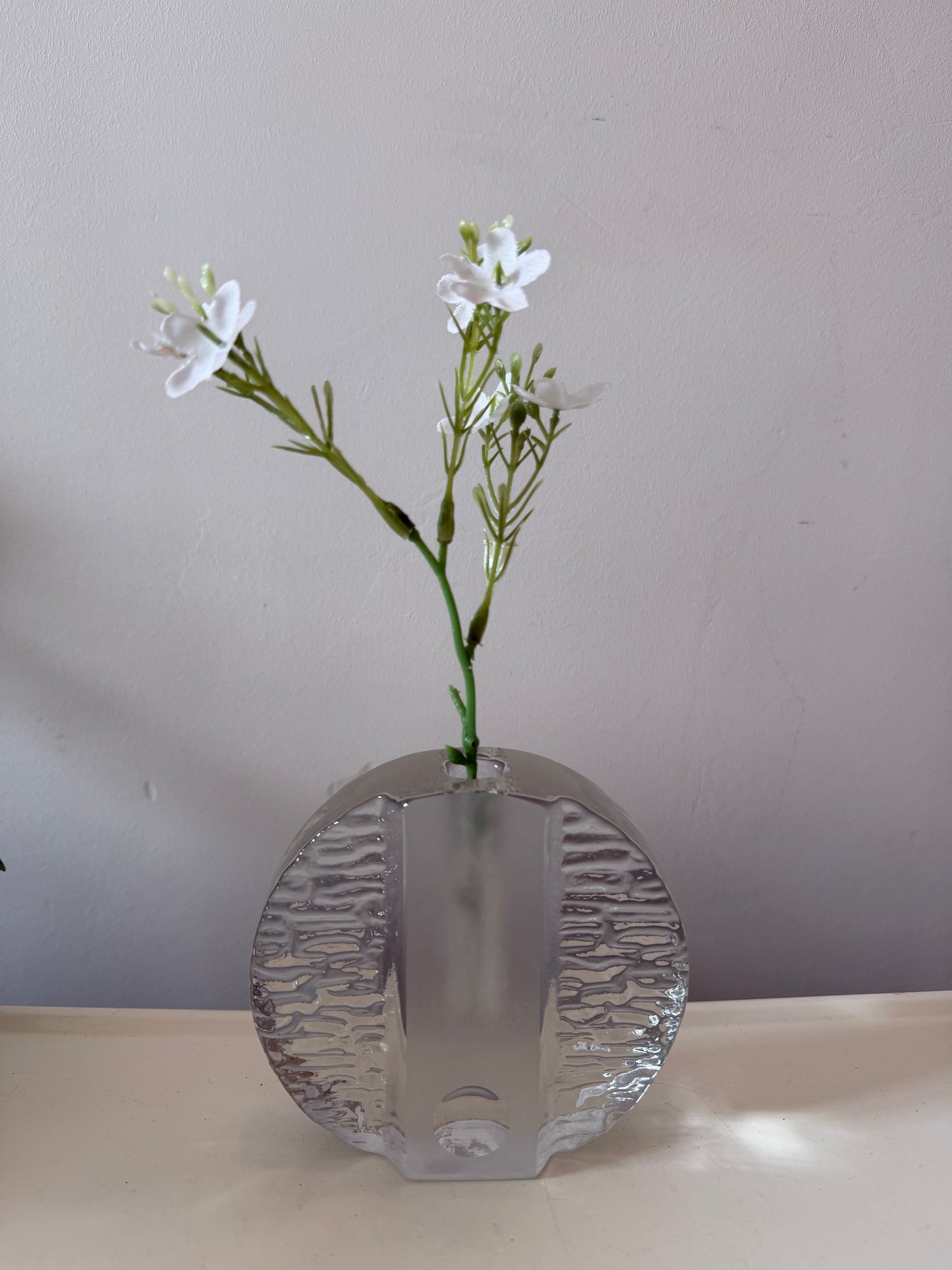 Dik glazen solifleur vaasje