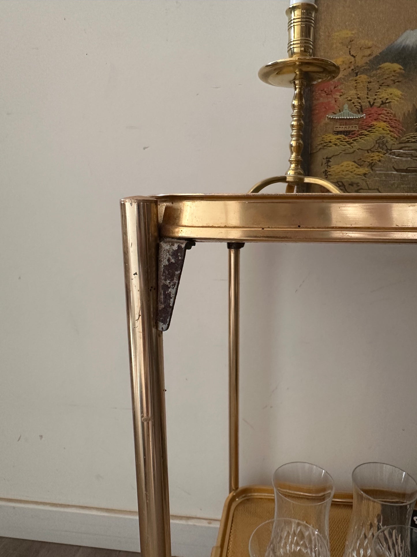 Messing goudkleurig serveerwagentje