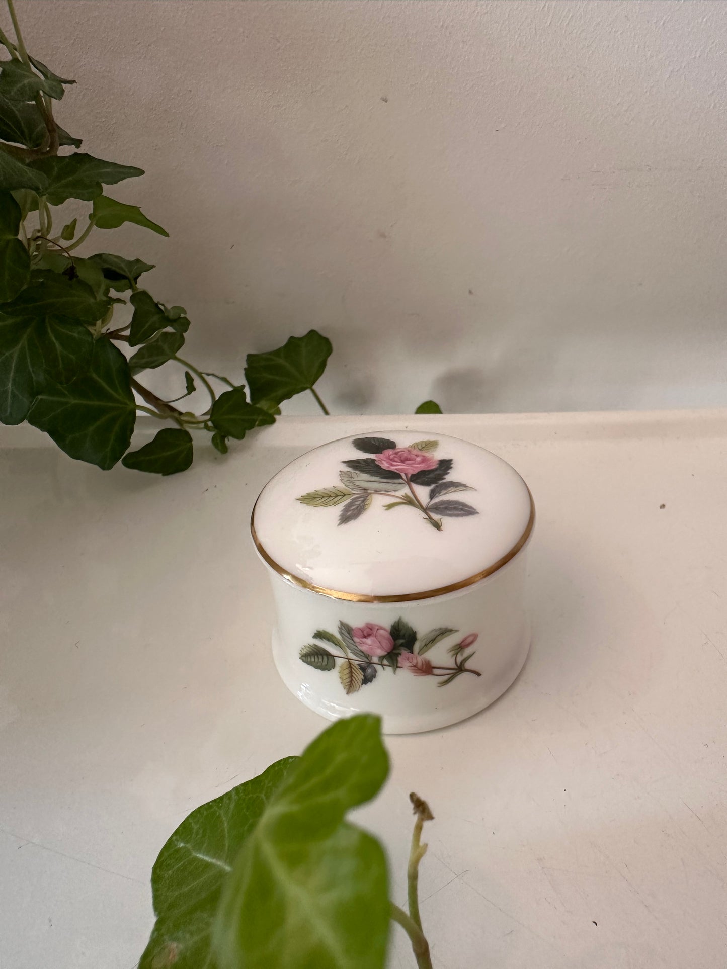 Wedgwood bewaardoosje porselein