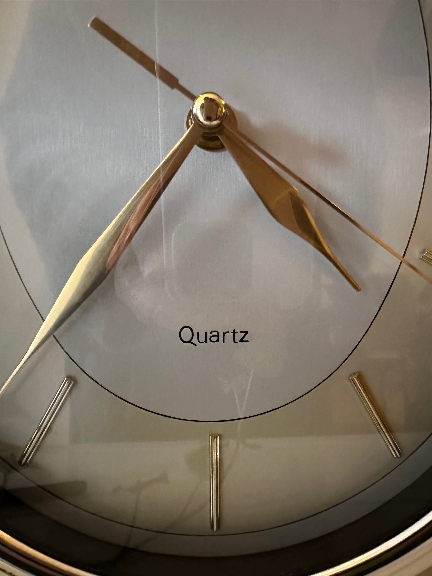 Z Quartz wandklok vintage